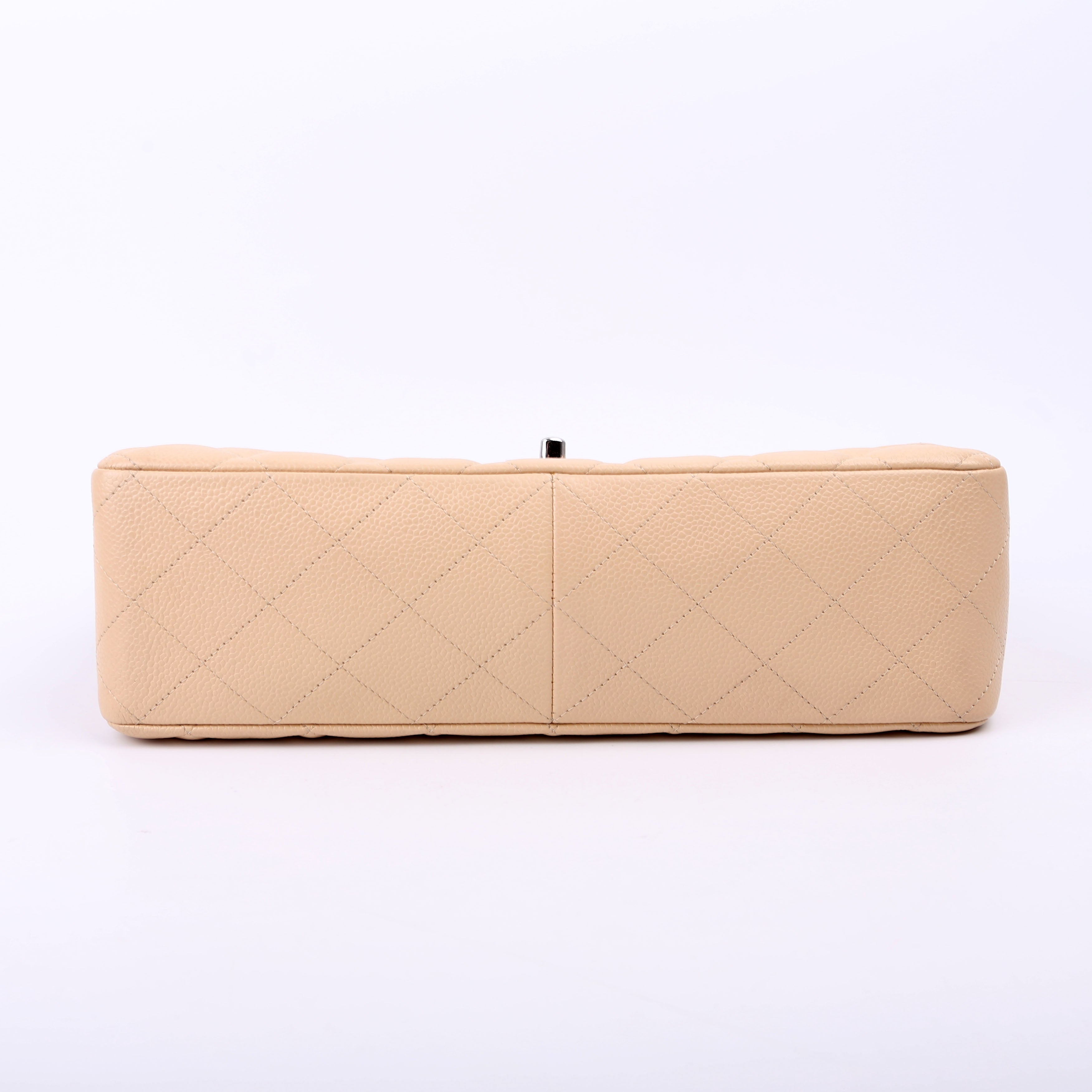 Classic Flap Jumbo Caviar Beige