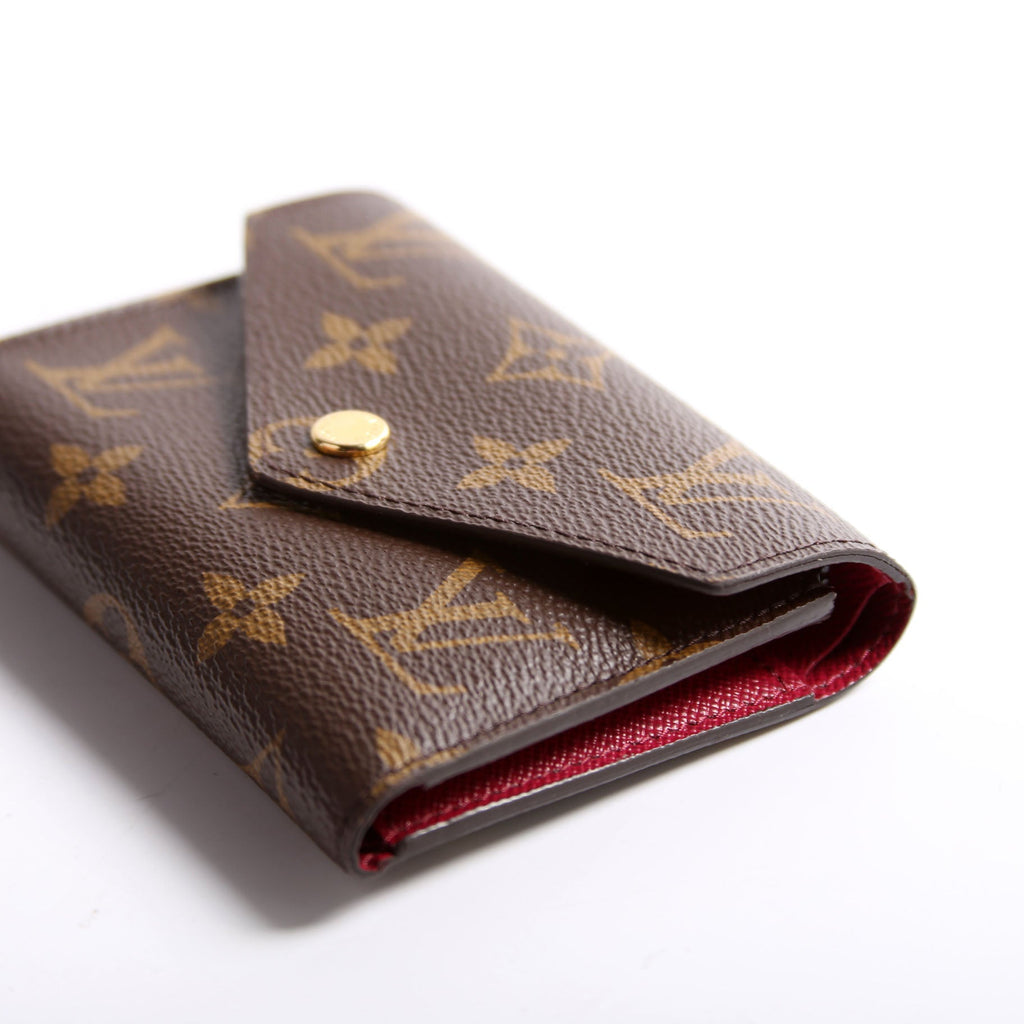 Victorine Wallet Monogram Berry