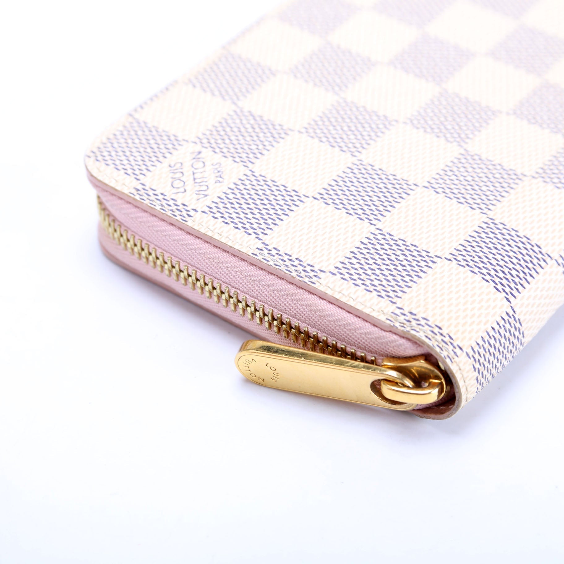 Zippy Wallet Damier Azur Pink