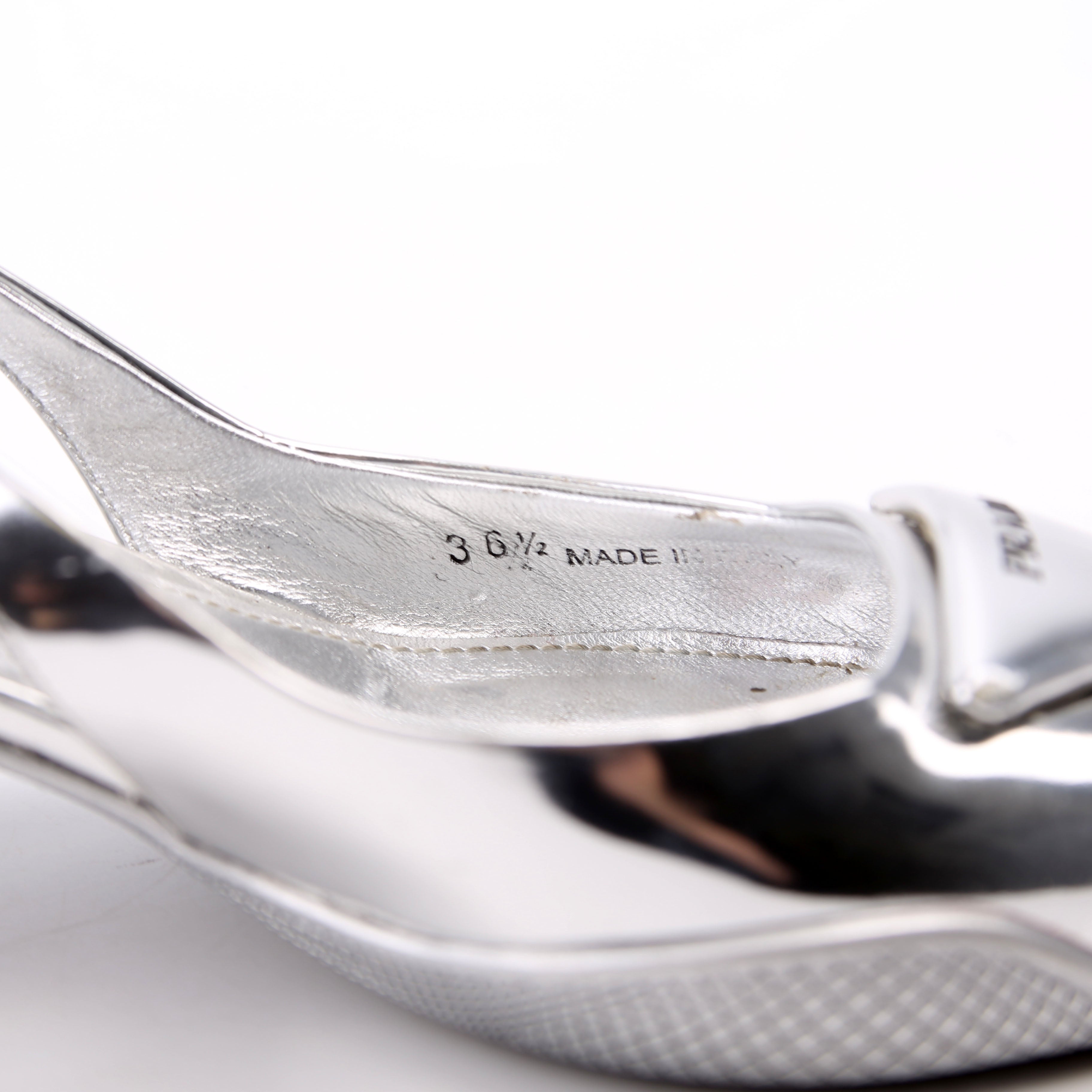 Pointy Toe Slingback Metallic Pumps Size 36.5 Silver