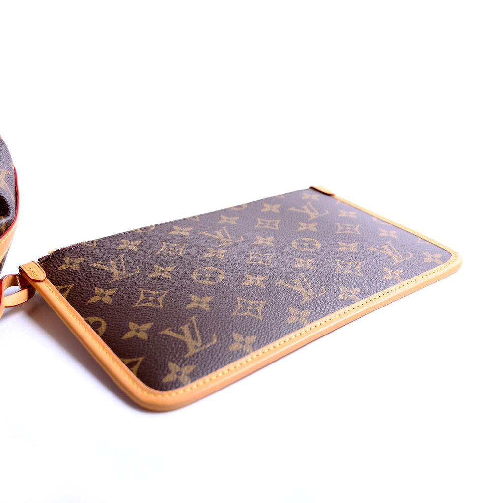 Carryall MM NM Monogram