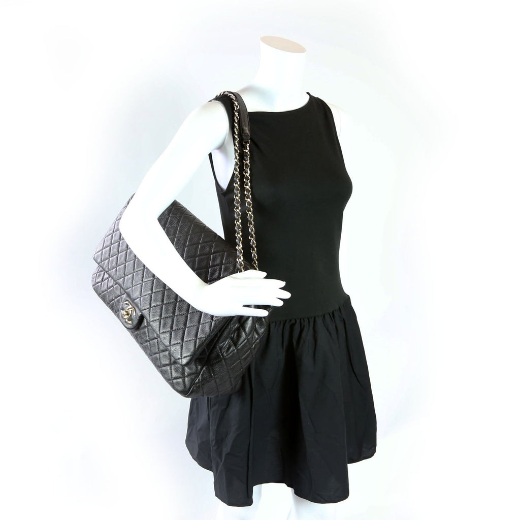 XXL Travel Flap Bag Calfskin Black