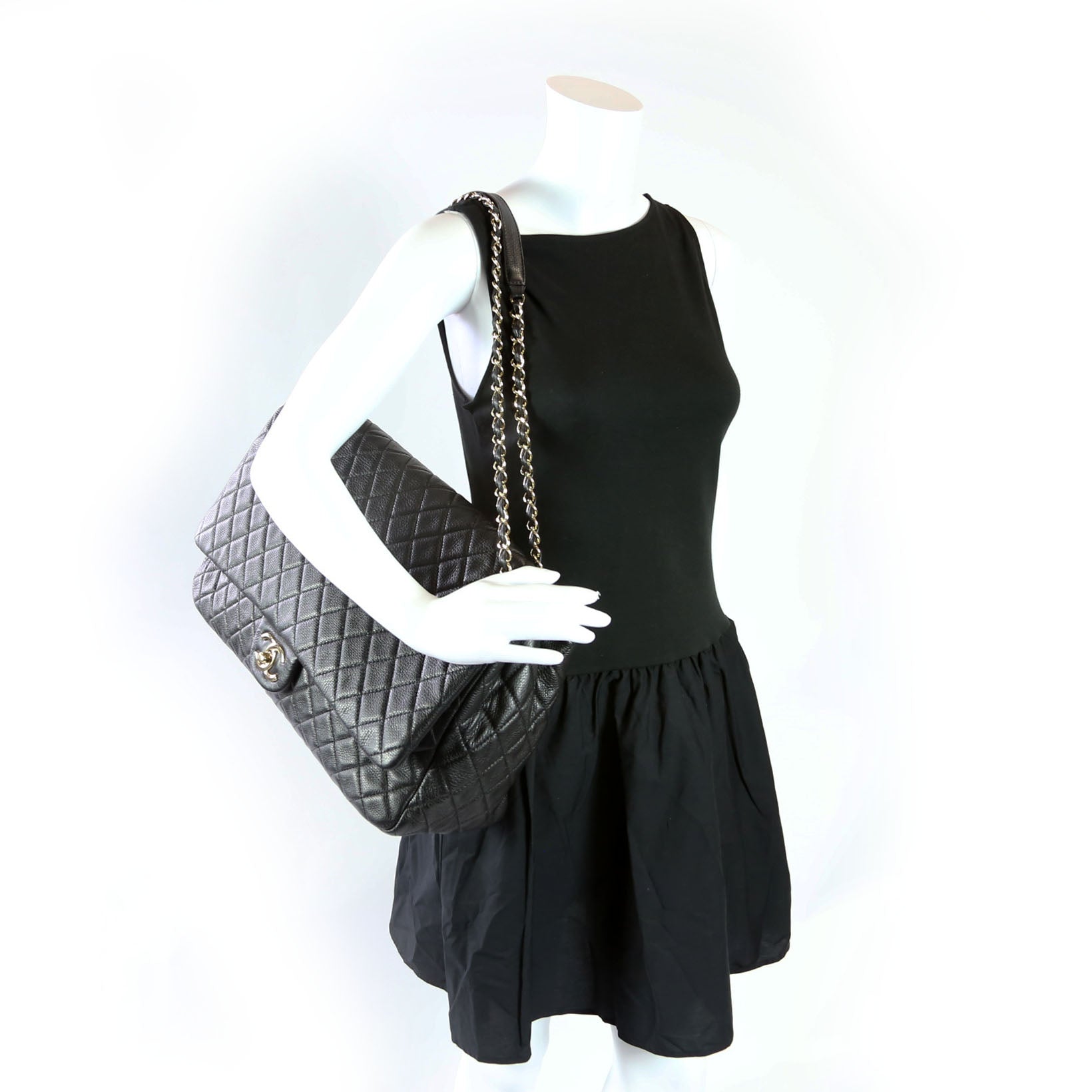 XXL Travel Flap Bag Calfskin Black