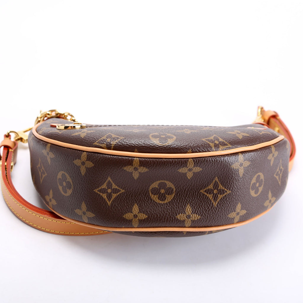 Loop Monogram