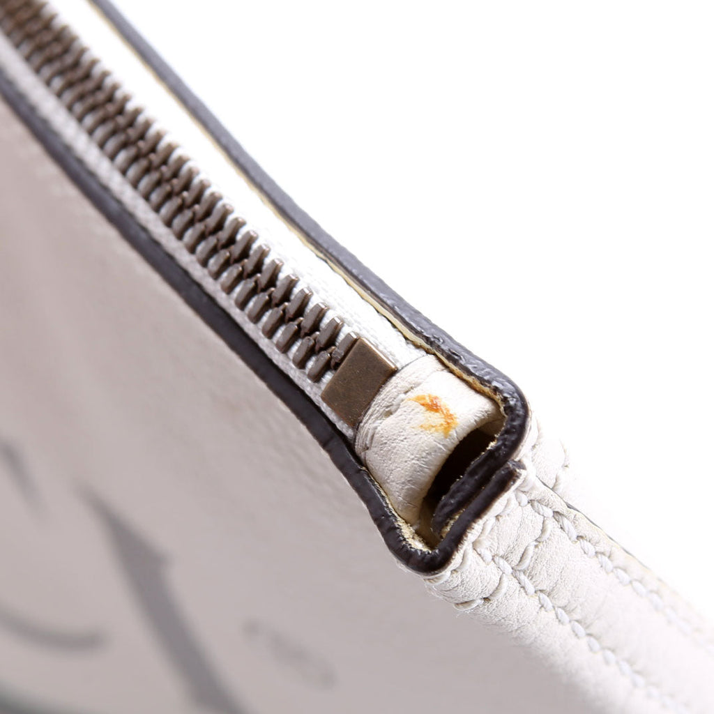 Gucci 500984 Retro Logo Portfolio Large Pouch White