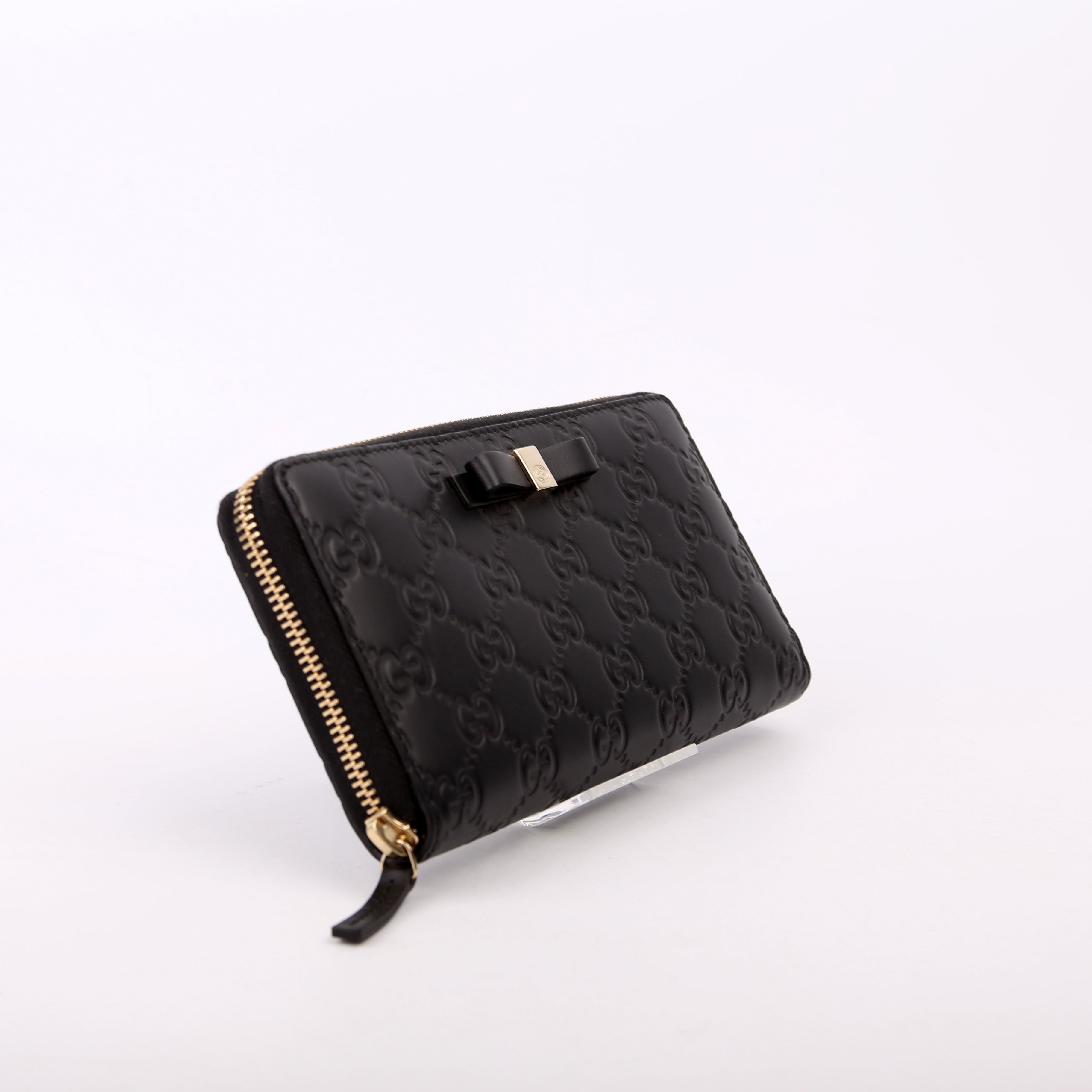 388680 Bow Zip Around Wallet Guccissima Black