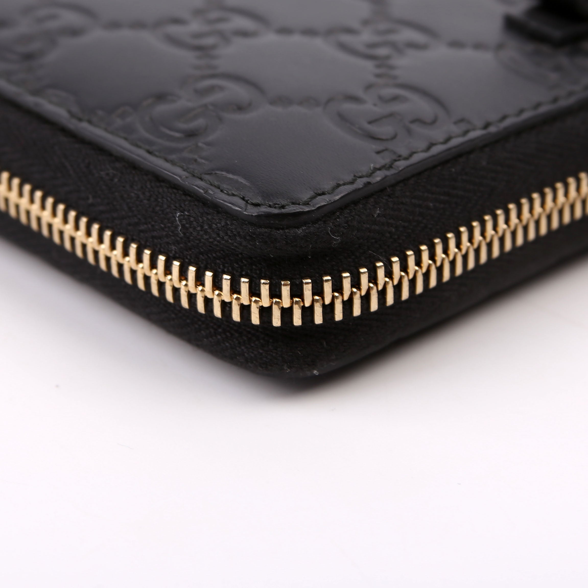 388680 Bow Zip Around Wallet Guccissima Black