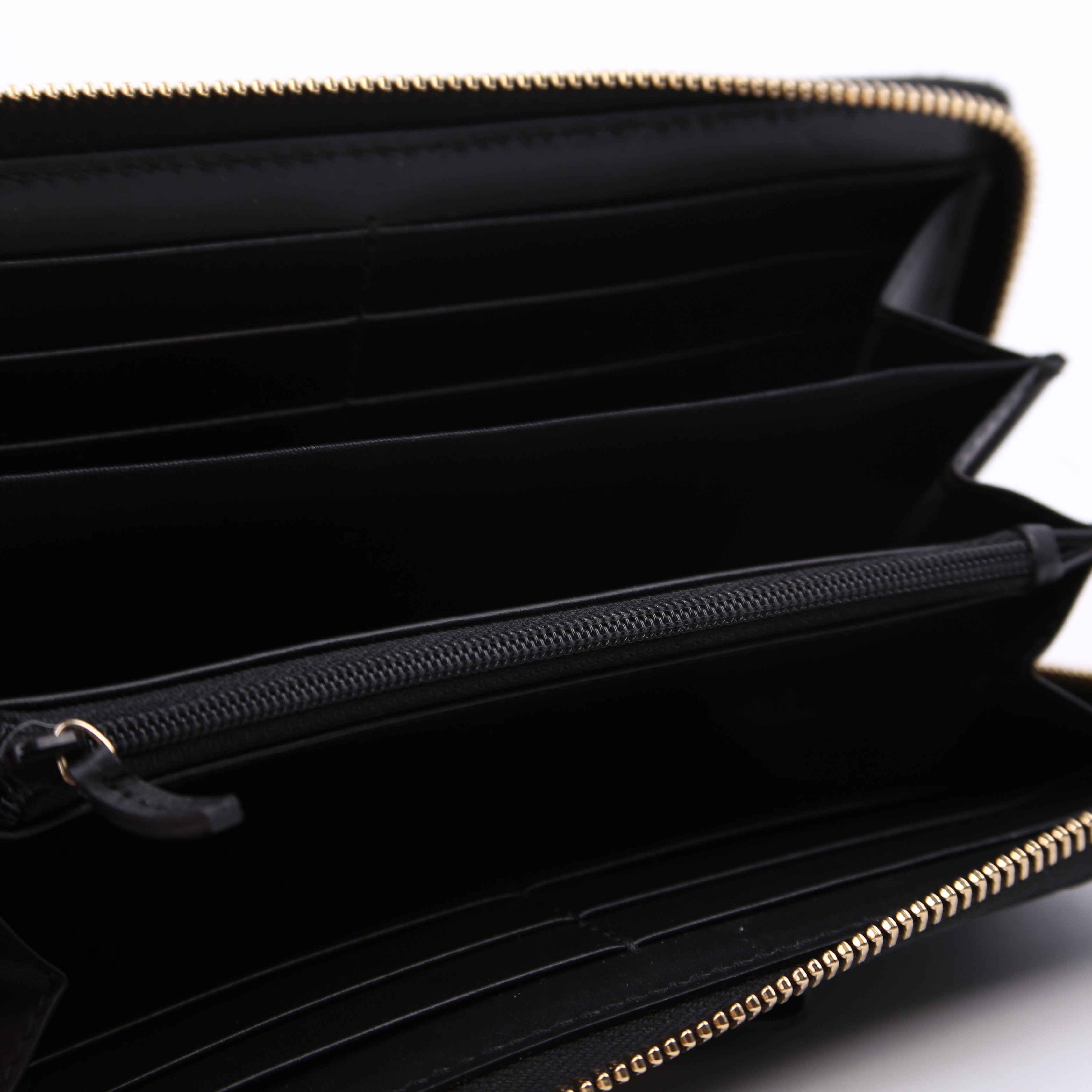 388680 Bow Zip Around Wallet Guccissima Black