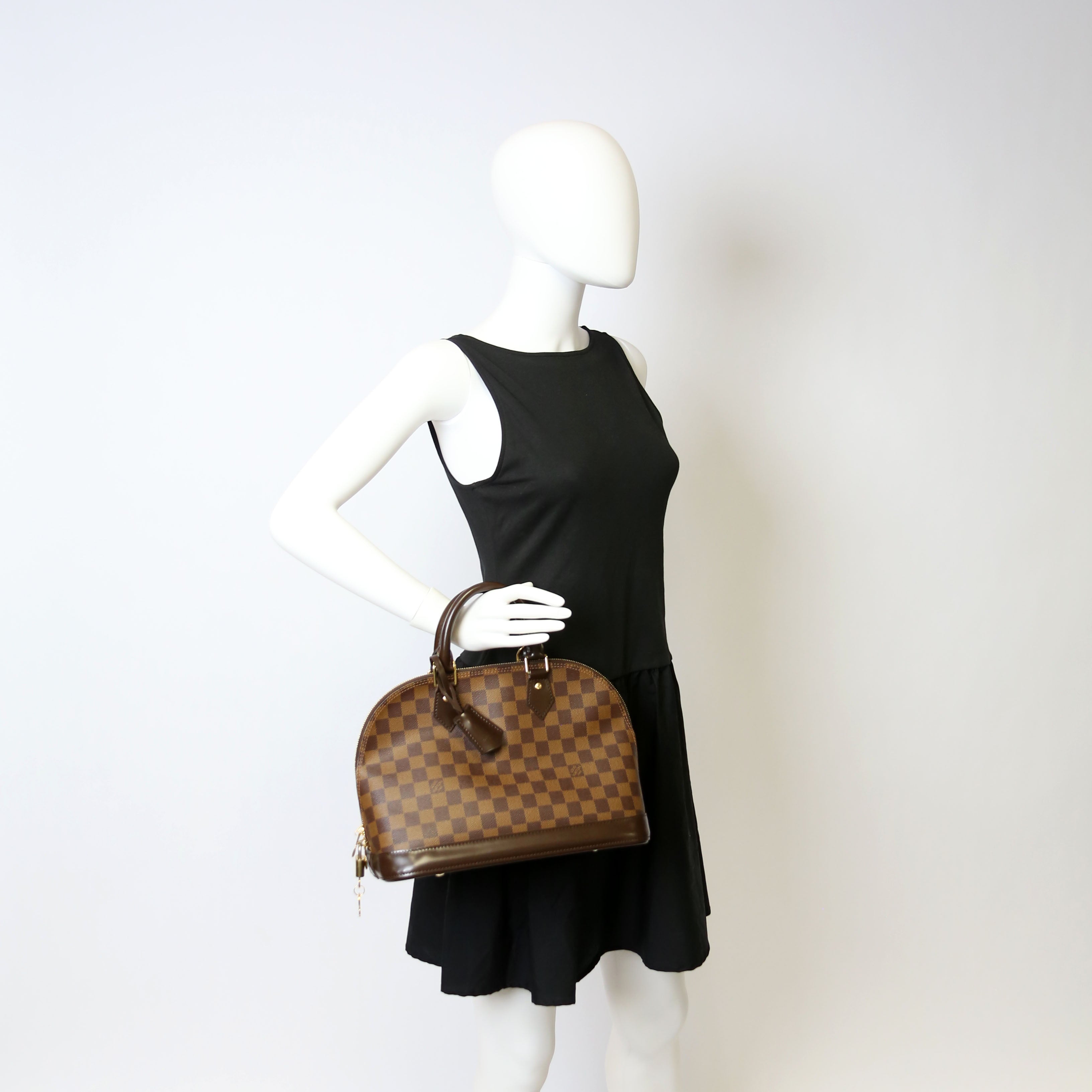 Alma PM Damier Ebene Newer