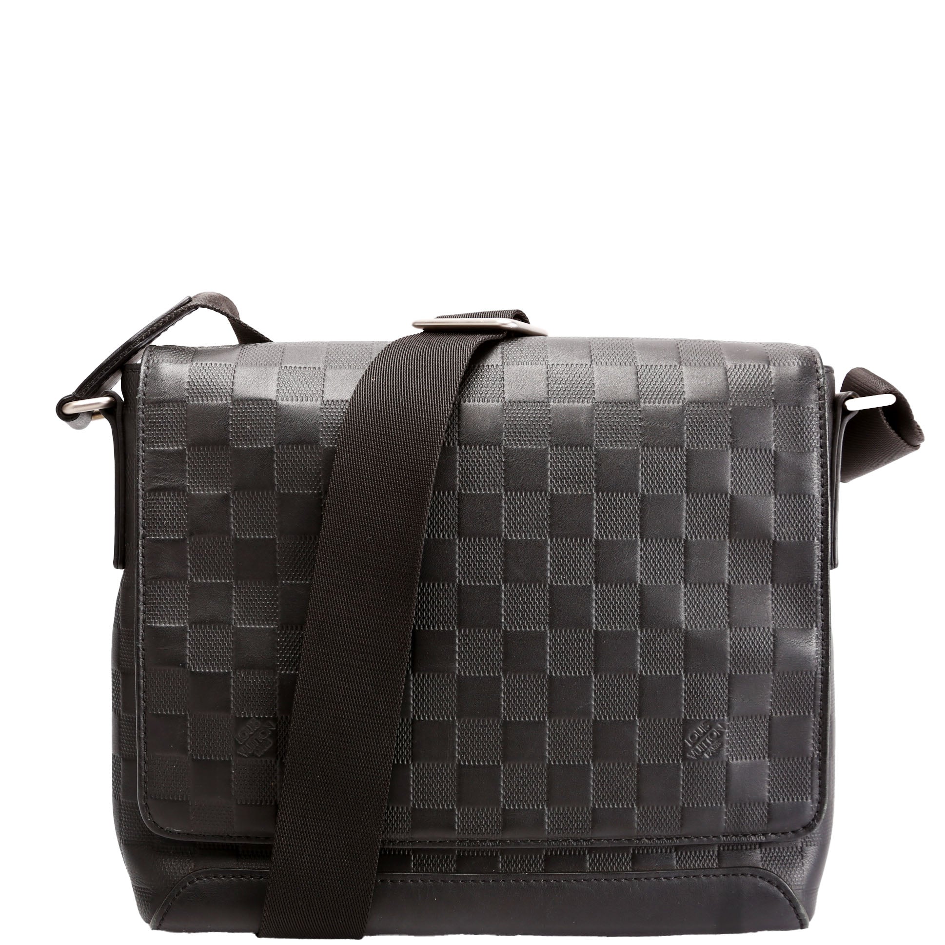 District PM Infini Black