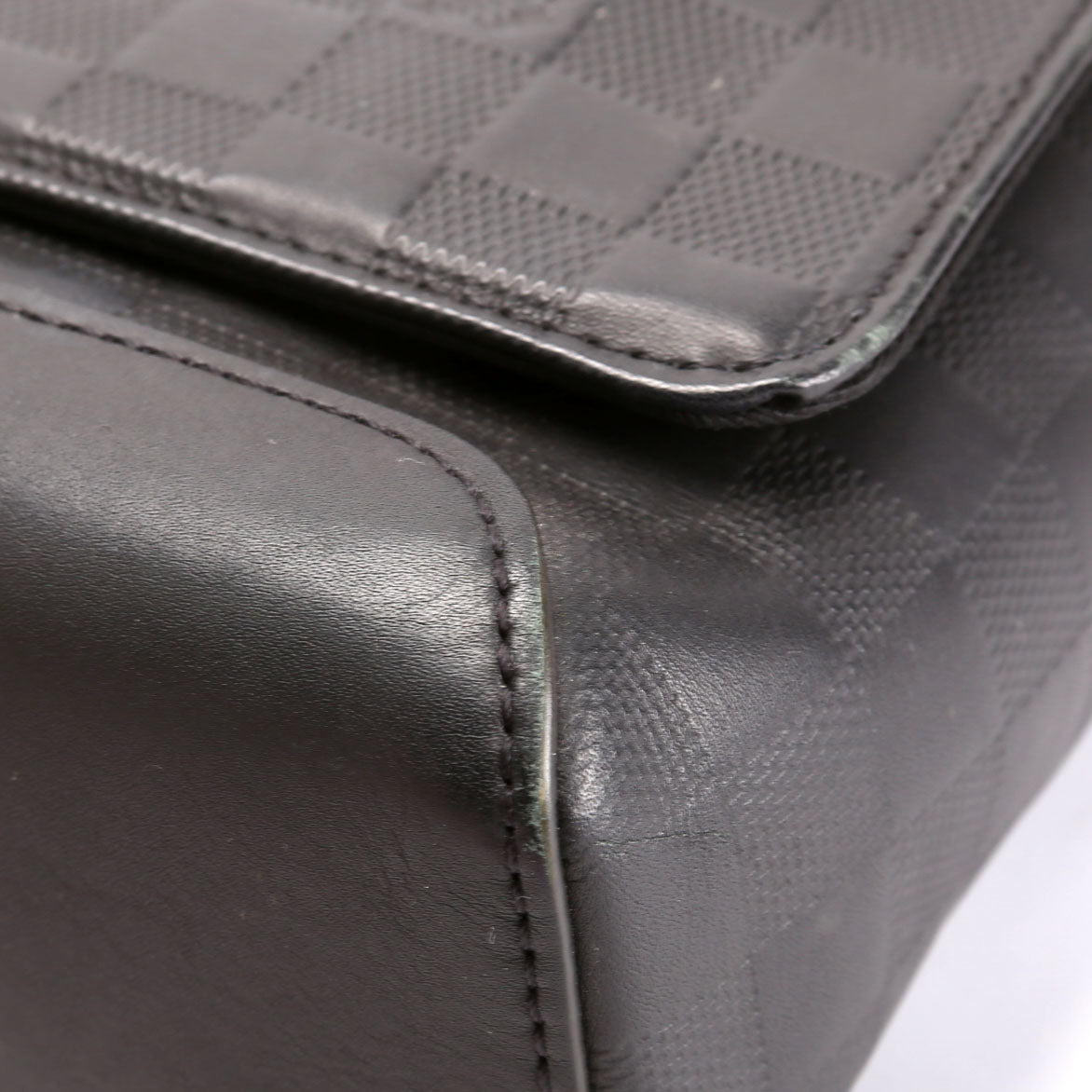 District PM Infini Black