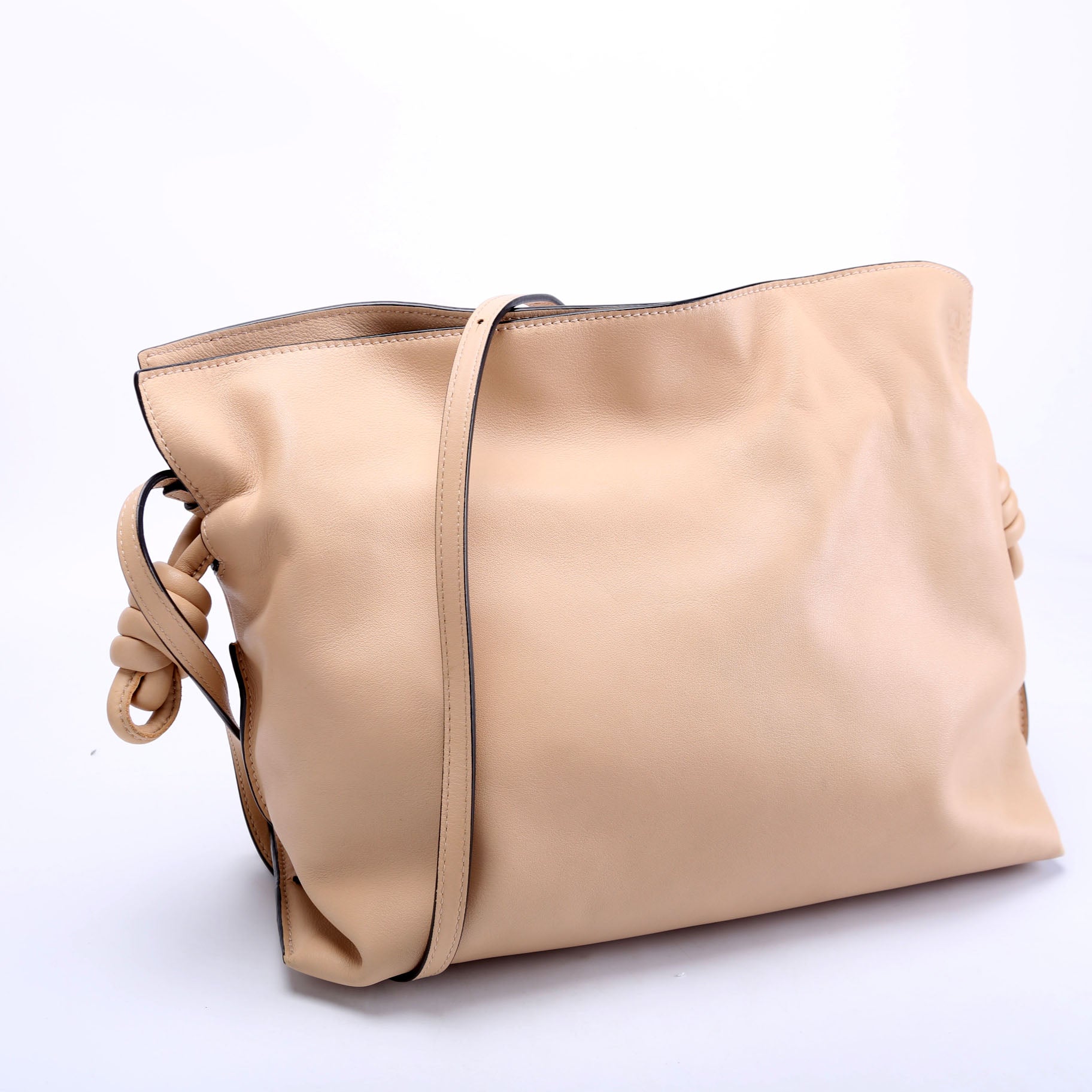 Flamenco Knot Clutch Calfskin Small Tan