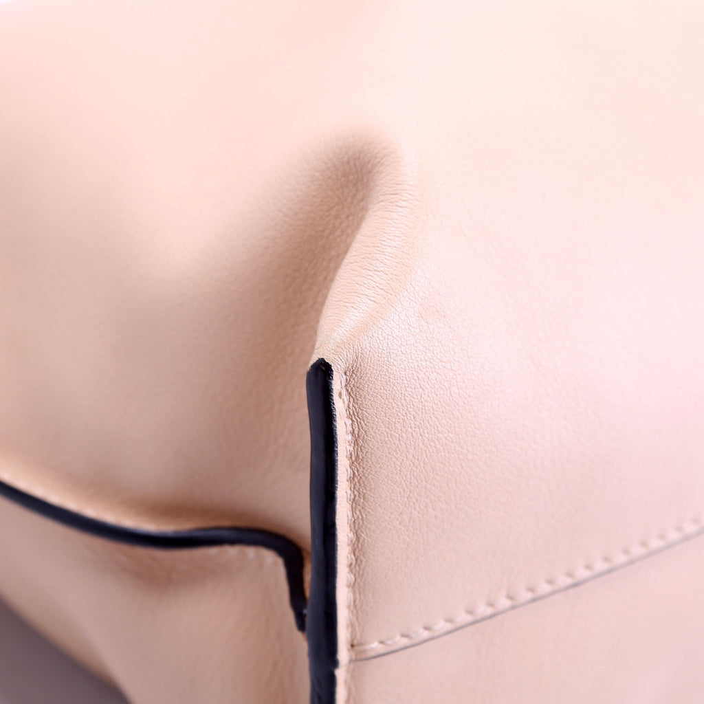Flamenco Knot Clutch Calfskin Small Tan