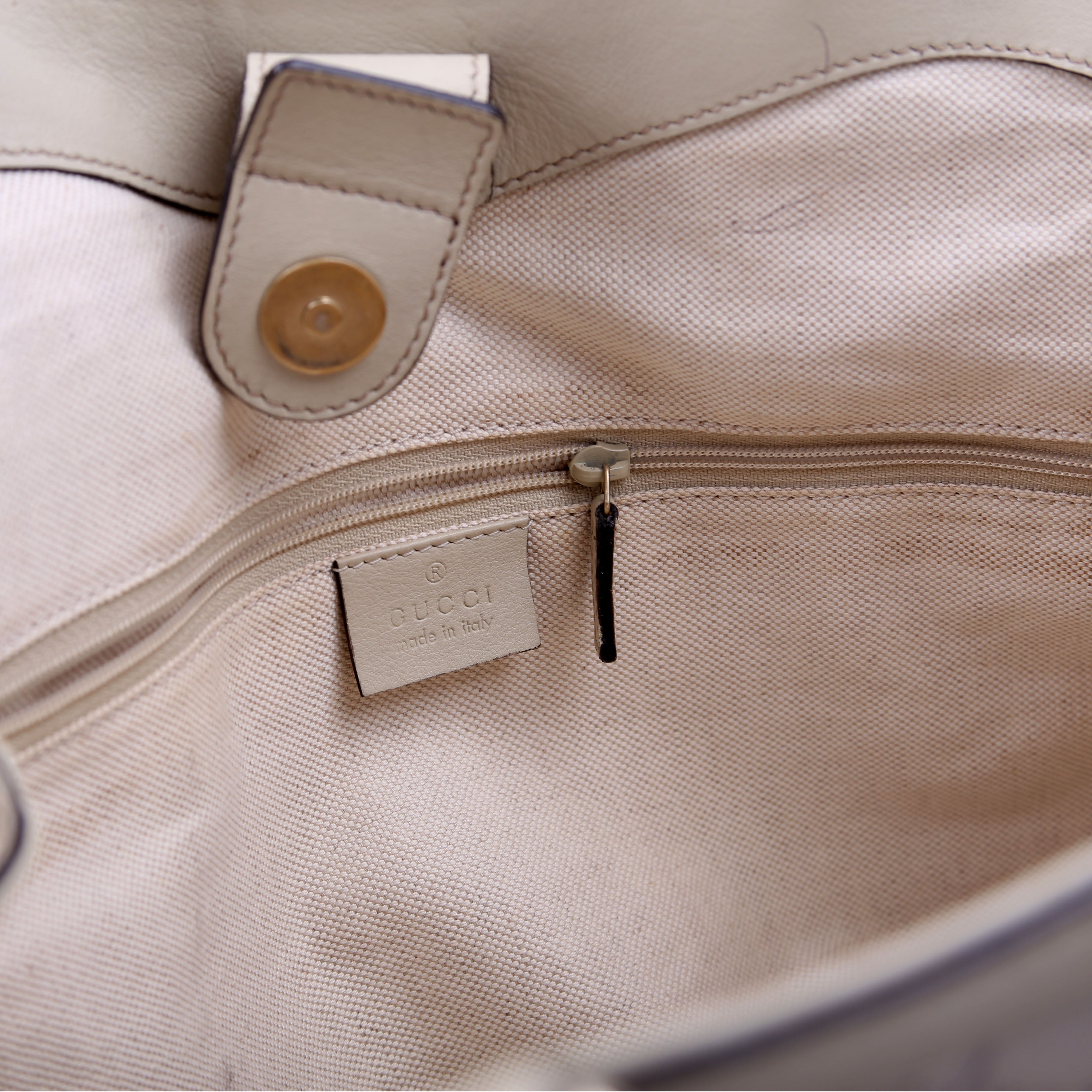 211944 Sukey GG Leather Medium Cream