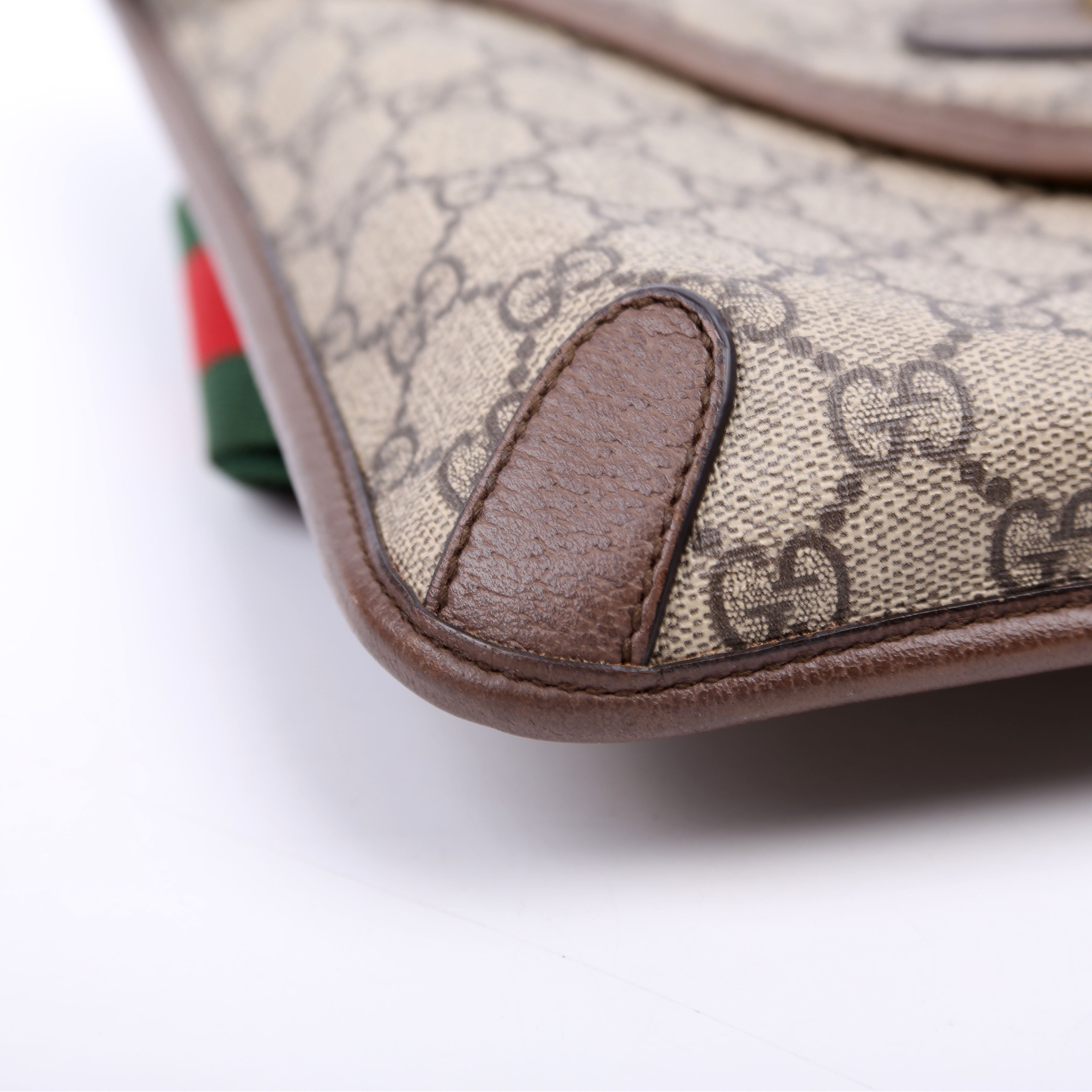 598604 GG Supreme Neo Vintage Messenger