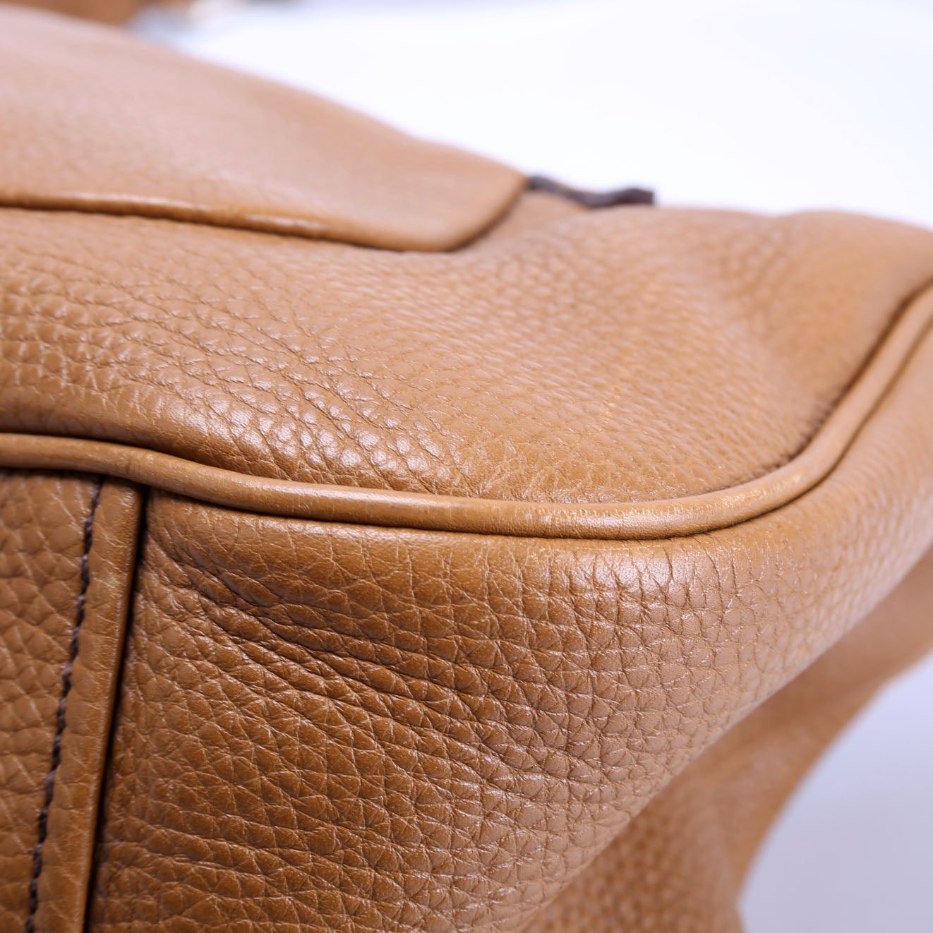 Vitello Daino Small Hobo Vintage Brown