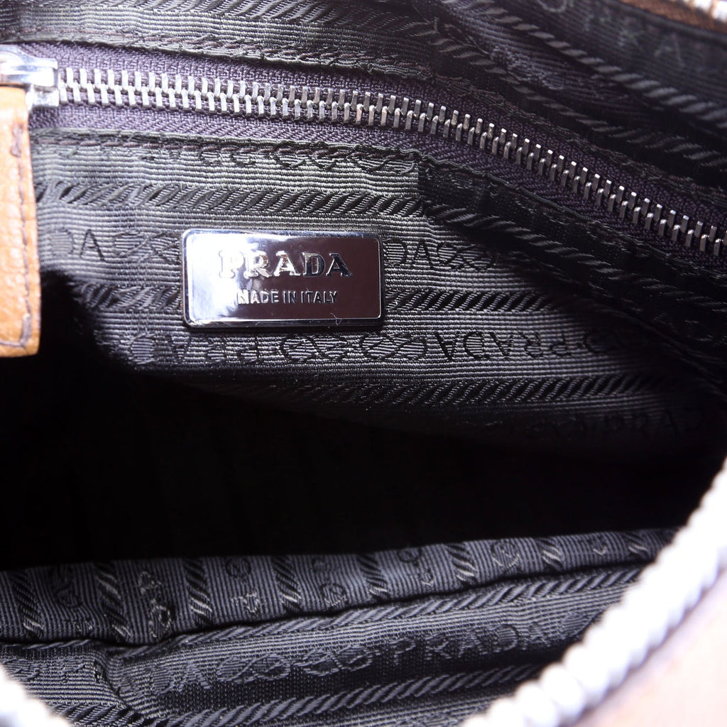 Vitello Daino Small Hobo Vintage Brown
