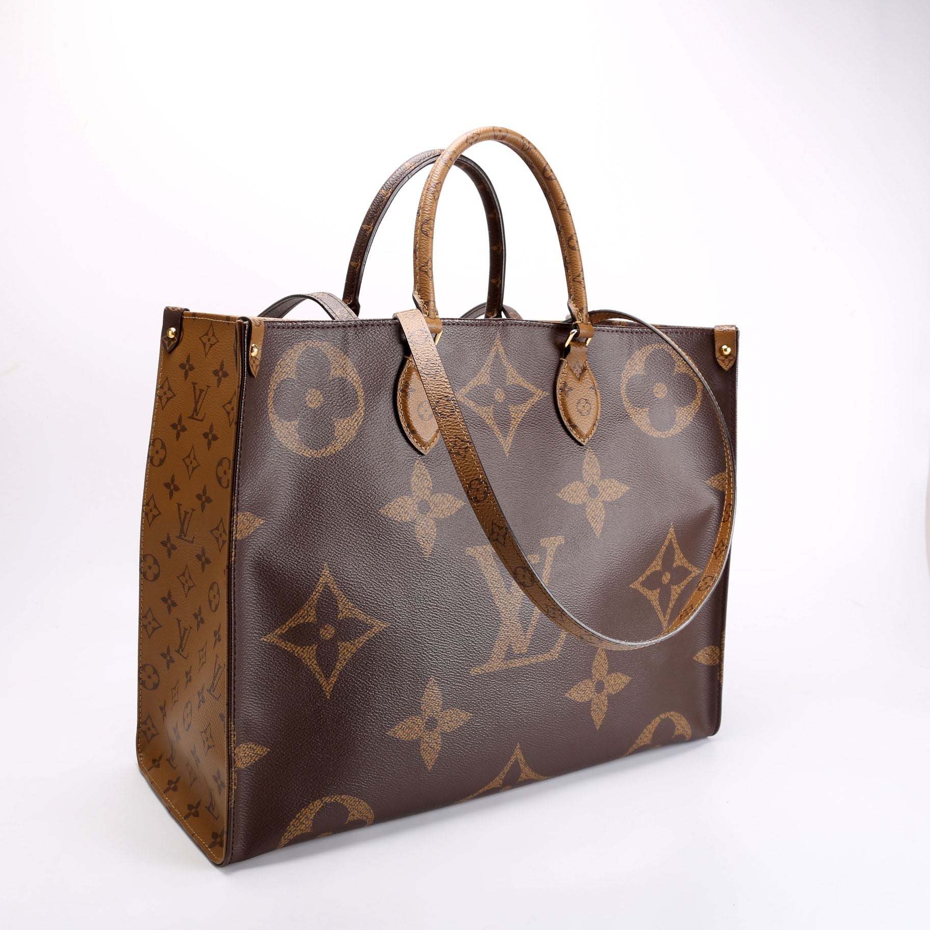 ONTHEGO GM Reverse Monogram