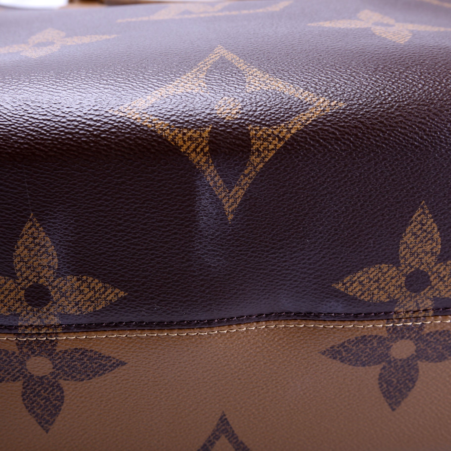ONTHEGO GM Reverse Monogram