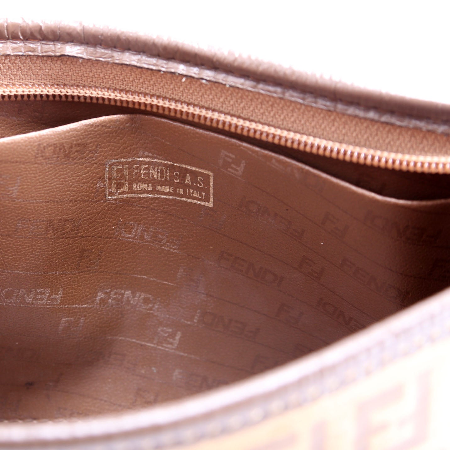FF Zip Pouch Vintage Brown