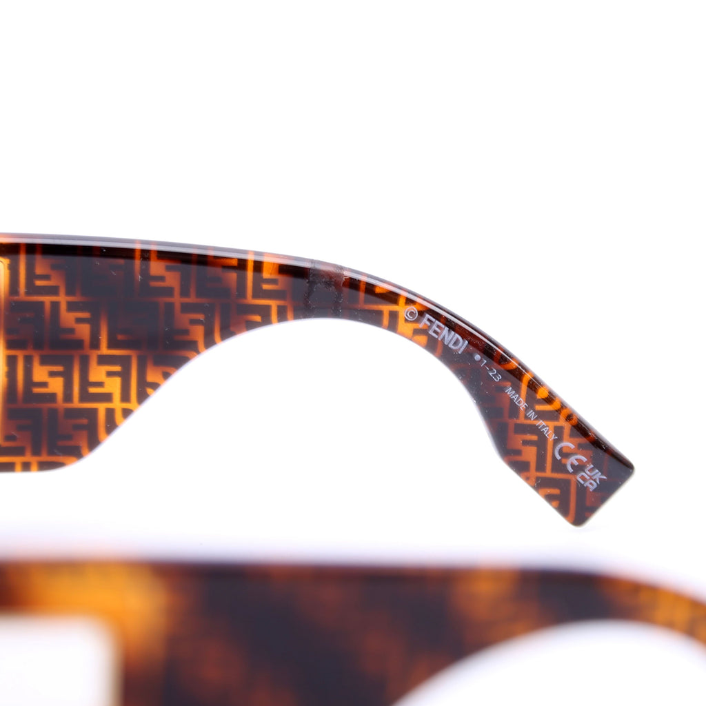 FE401091 FF Square Sunglasses Brown