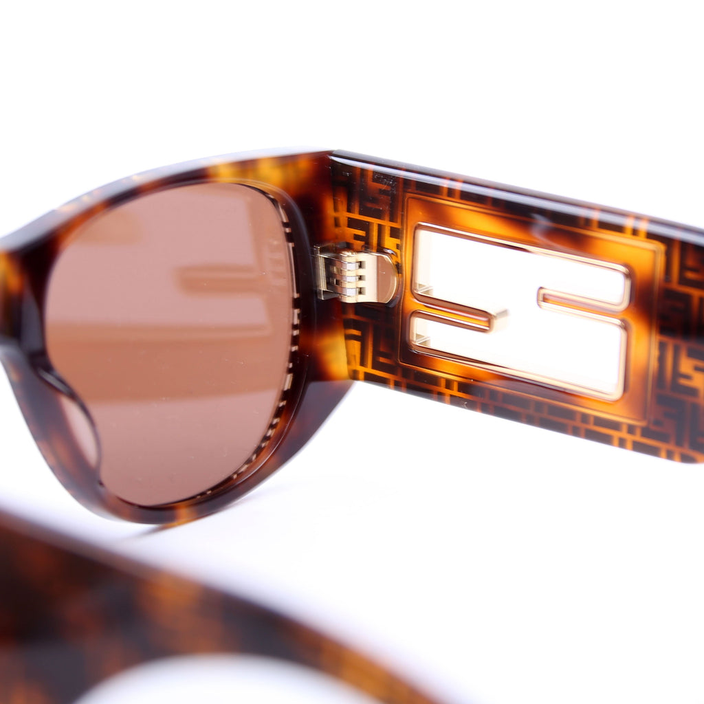 FE401091 FF Square Sunglasses Brown