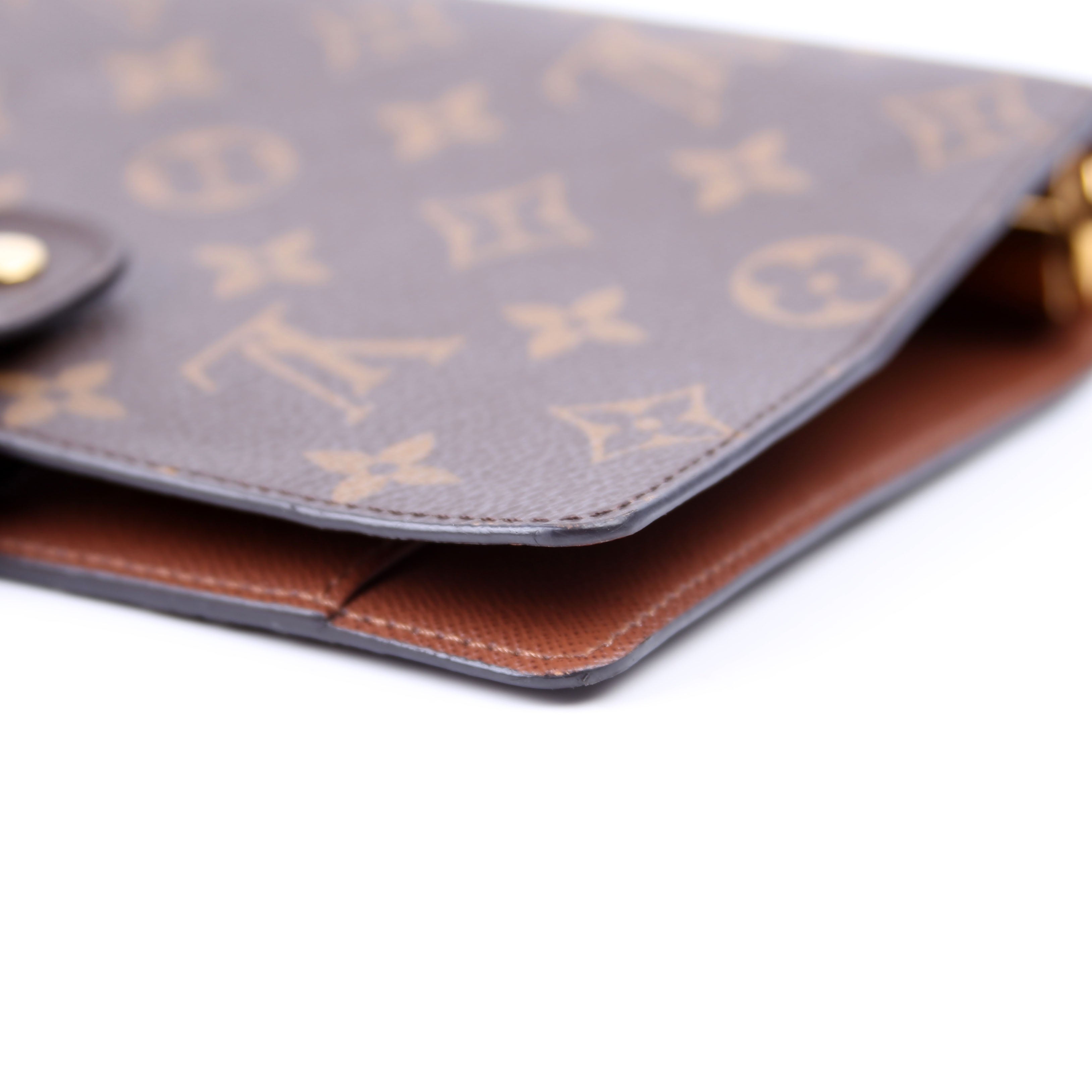 Agenda Medium Ring Monogram