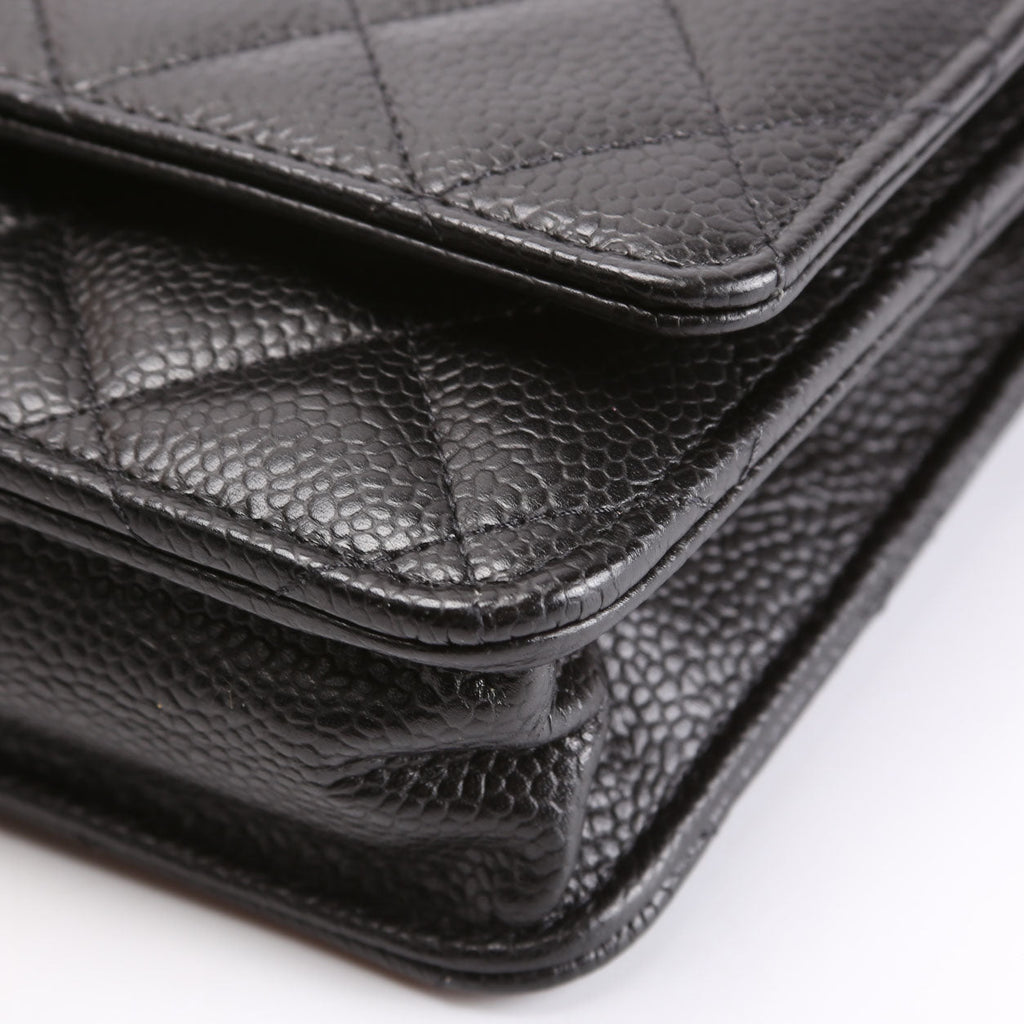 Wallet On Chain Classic Quilted Caviar RFID Black