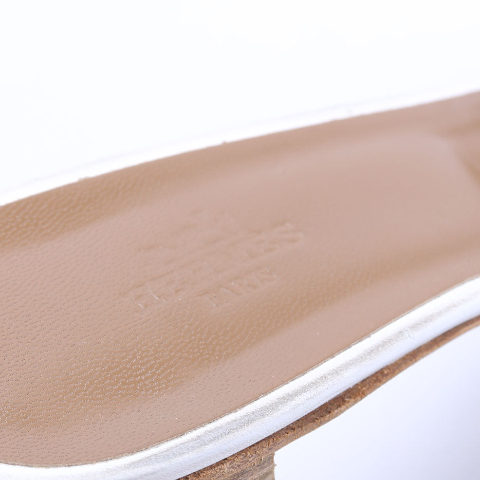 Oasis Sandals Size 39.5 White