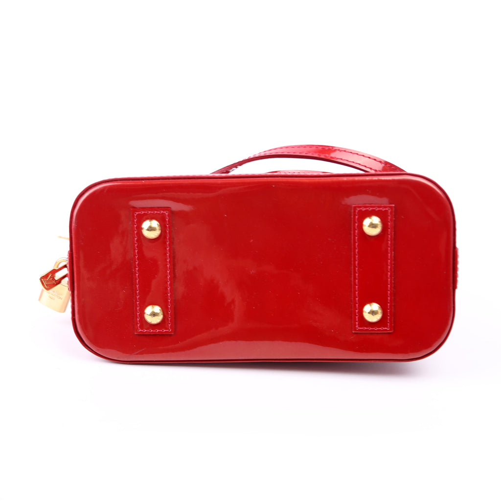 Alma BB Vernis Red