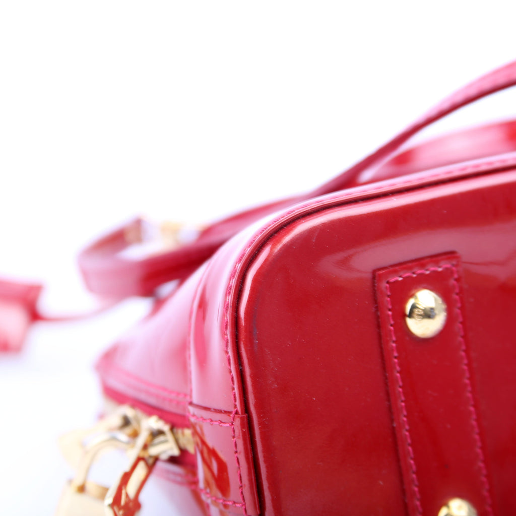 Alma BB Vernis Red