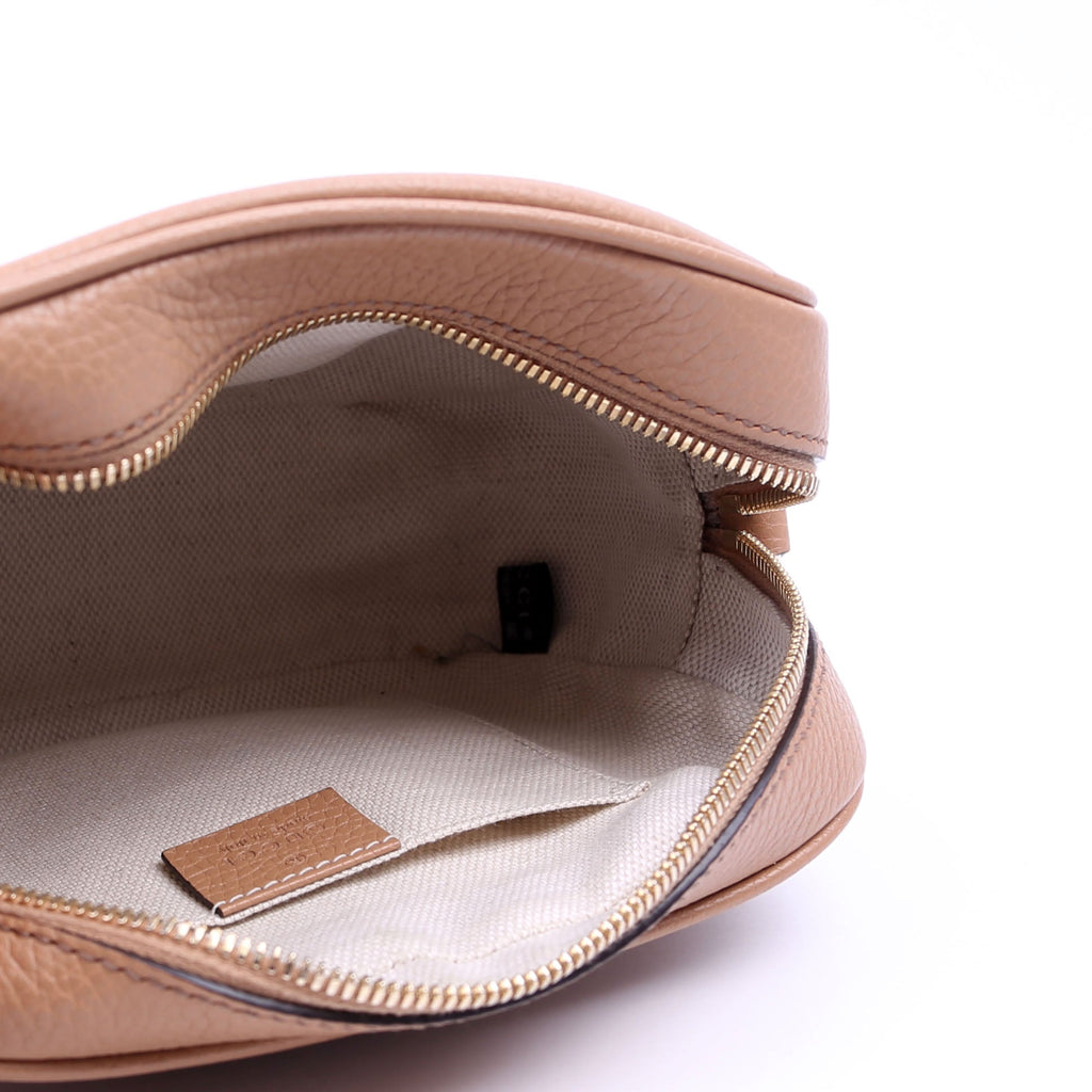 308364 Soho Disco Crossbody Tan