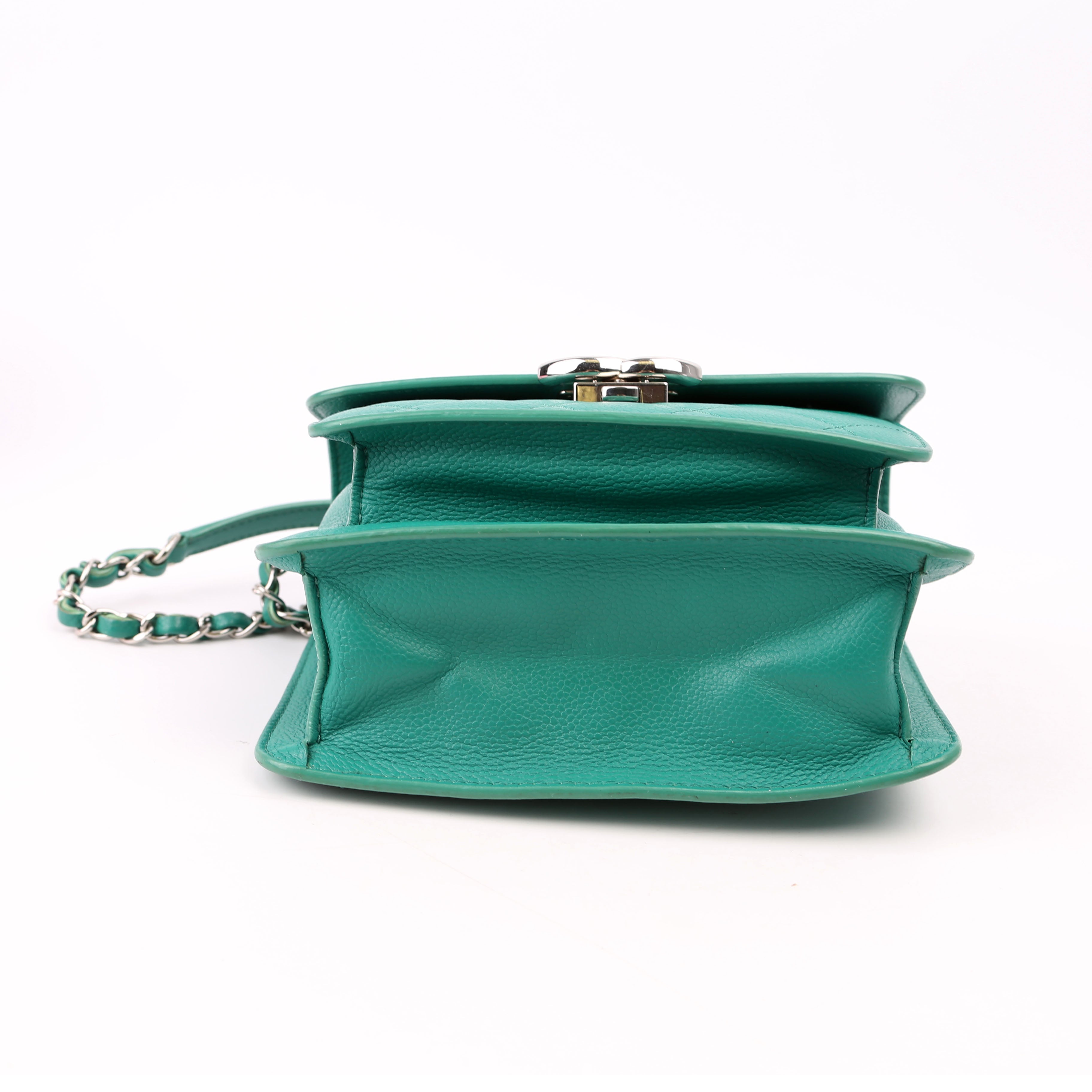CC Box Flap Bag Small Quilted Caviar 23M Green