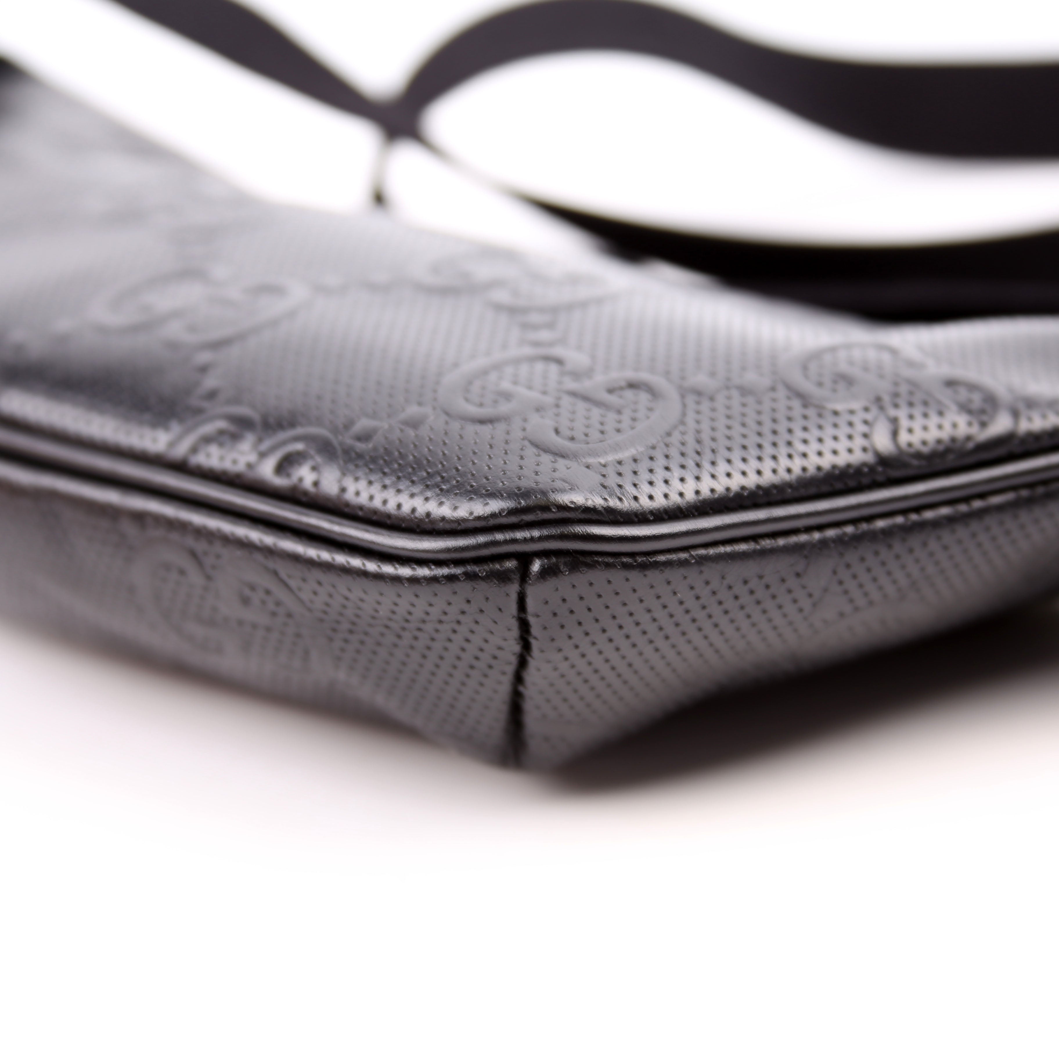 Gucci 658582 GG Embossed Belt Bag Black