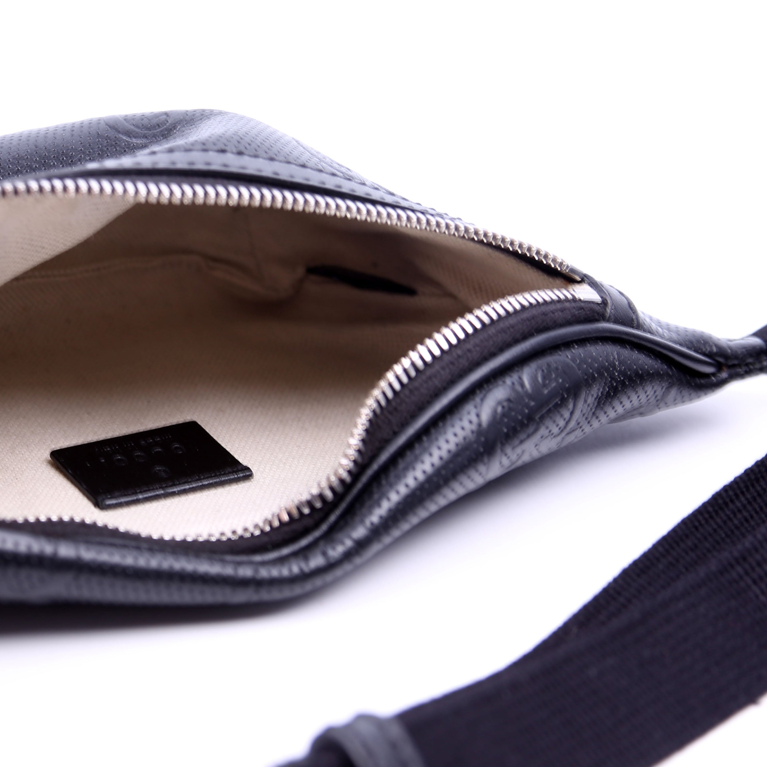Gucci 658582 GG Embossed Belt Bag Black