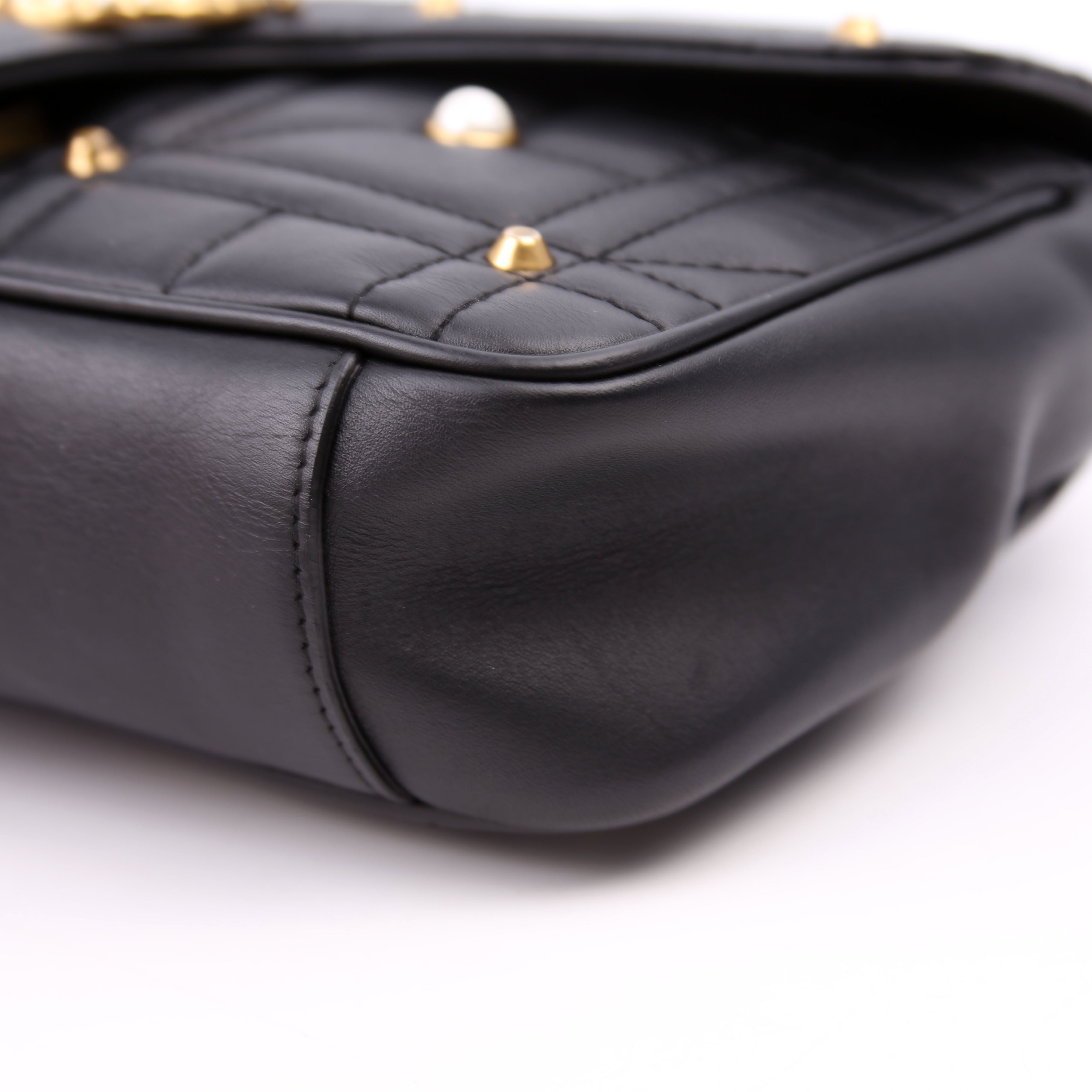 443497 Marmont Pearls Shoulder Small Flap