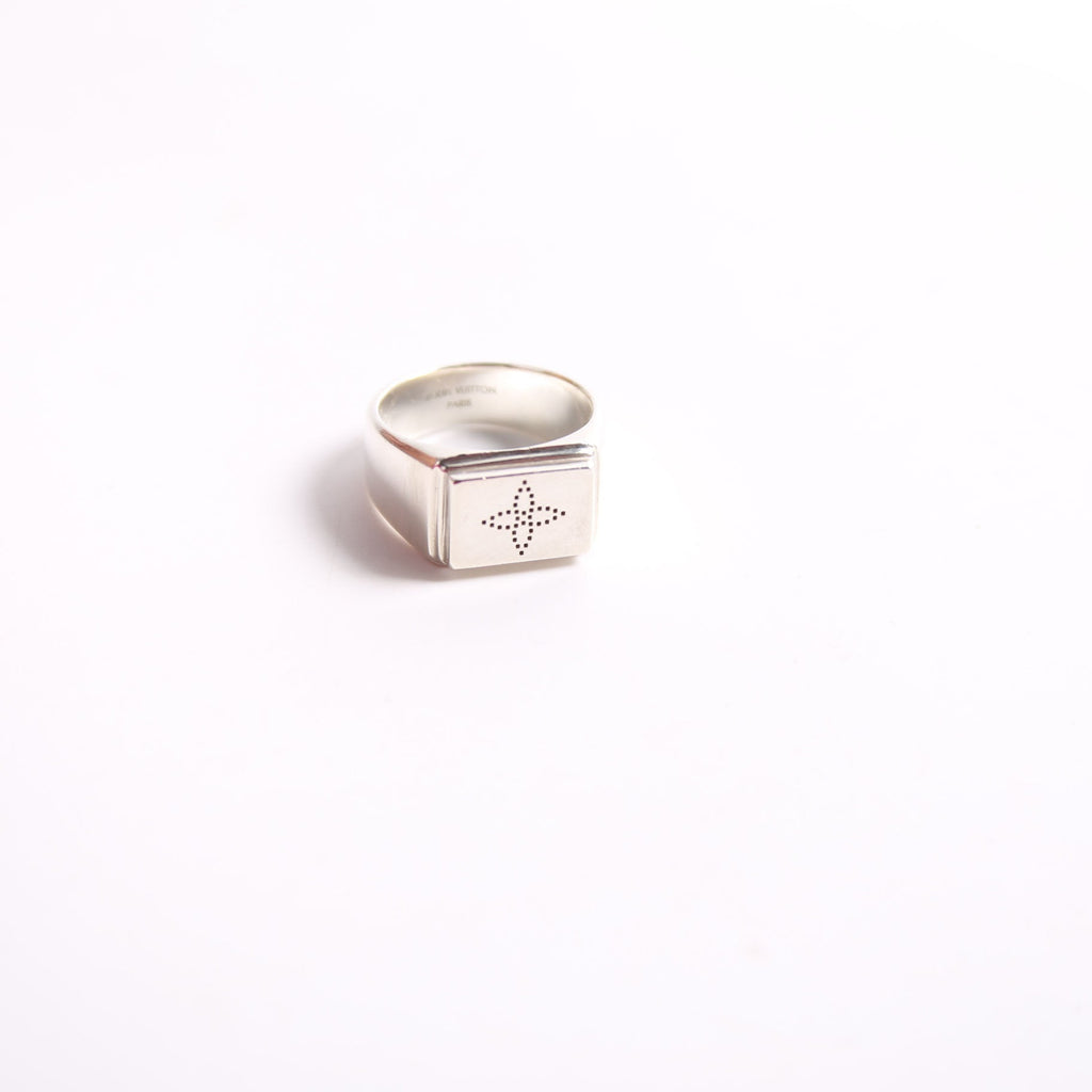 Bond Street Signet 925 Size 9 Silver