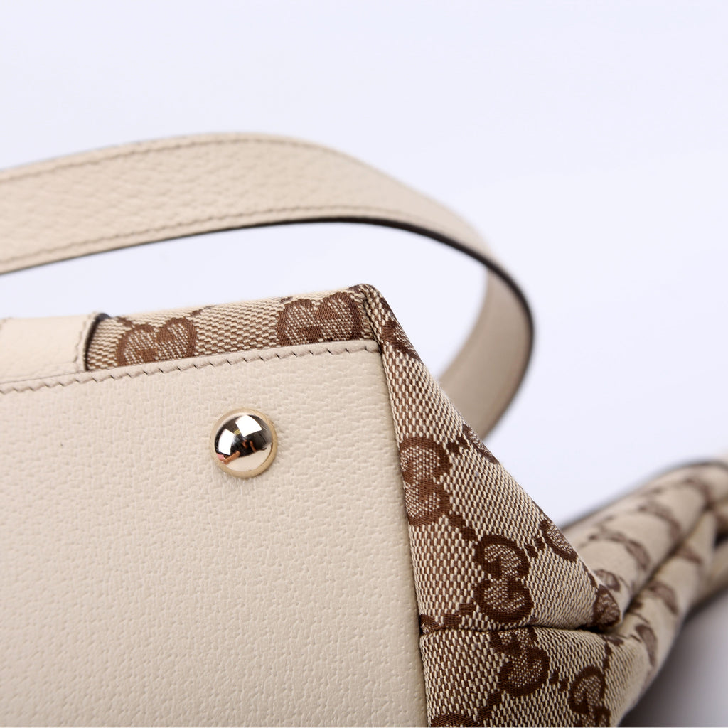 141470 GG Canvas Abbey Tote Cream