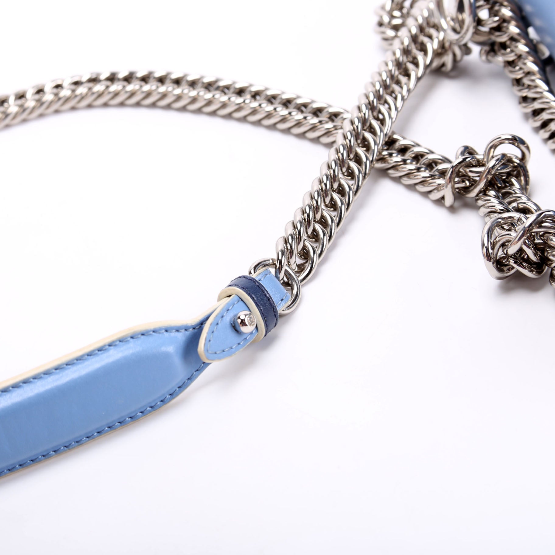 8M0381 Kan I Scalloped Leather/Pearls Small Blue