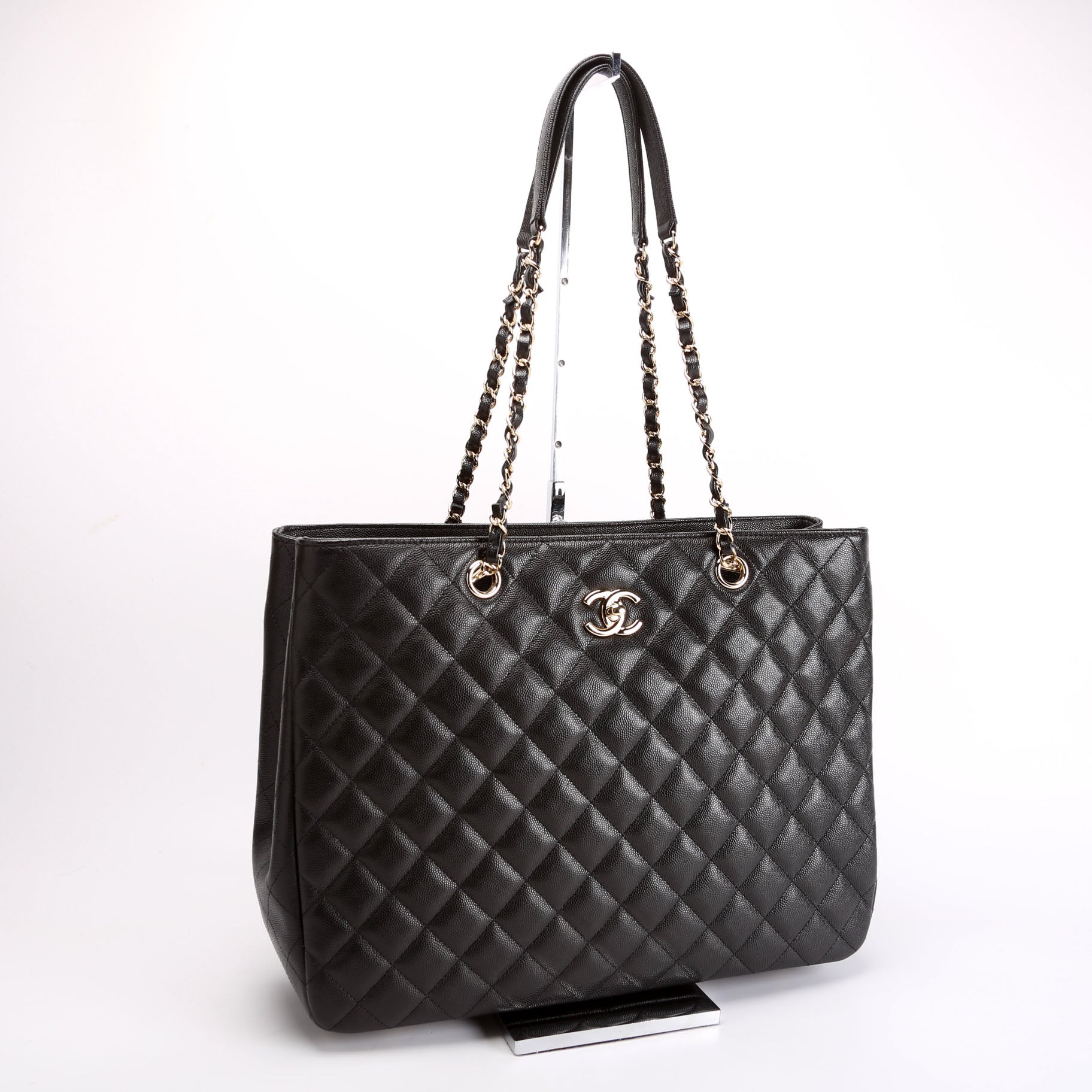 CC Shopper Tote Large Caviar RFID Black