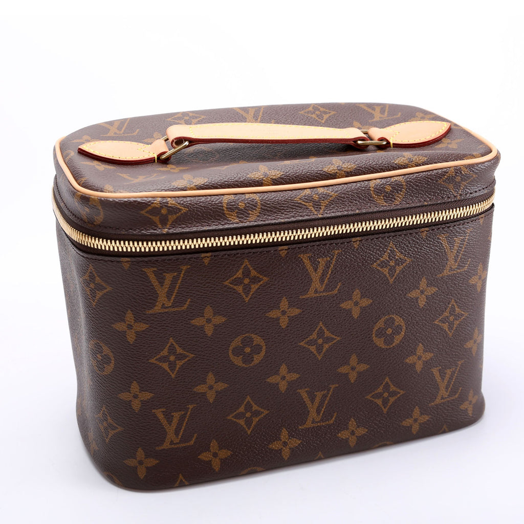Nice BB Cosmetic Monogram