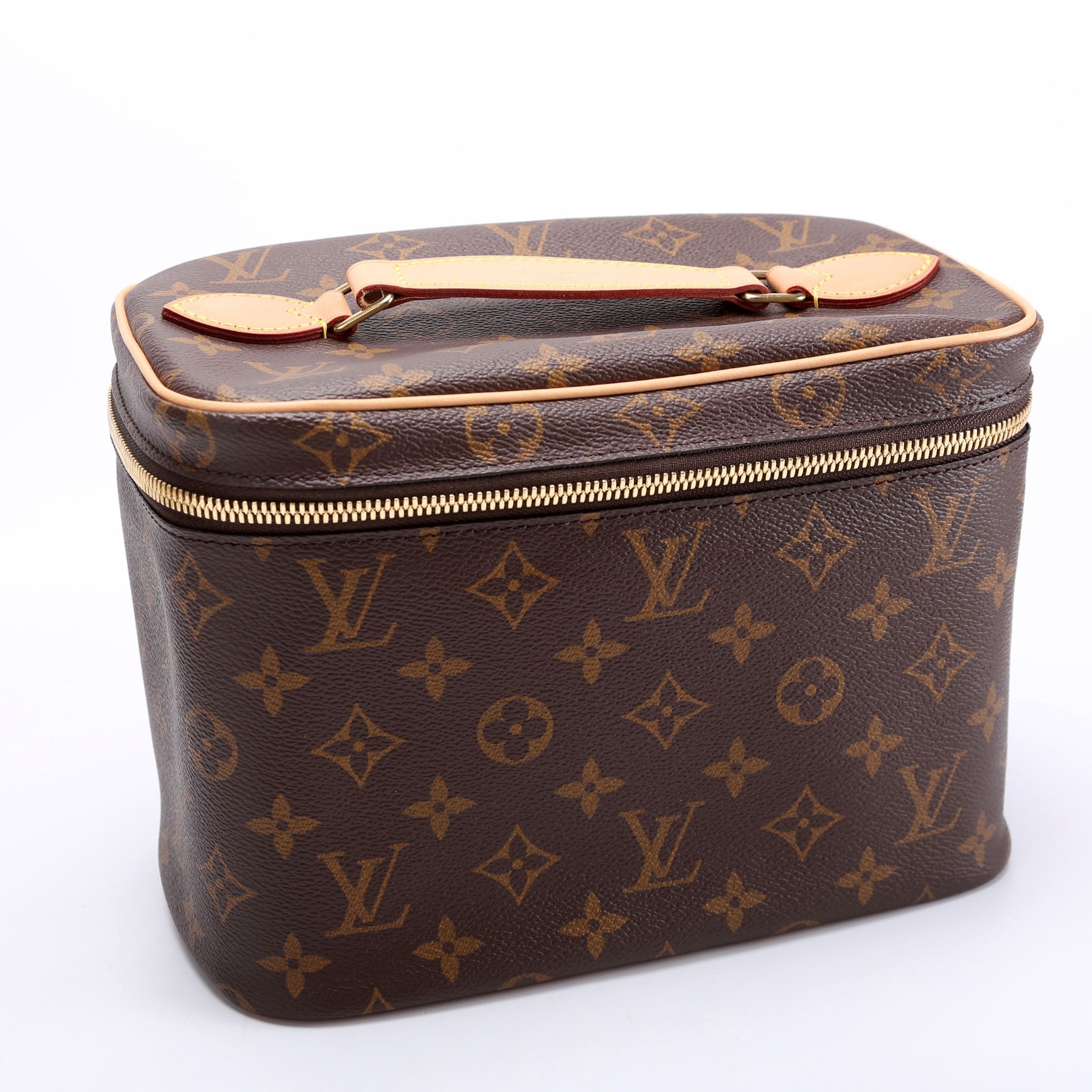 Nice BB Cosmetic Monogram