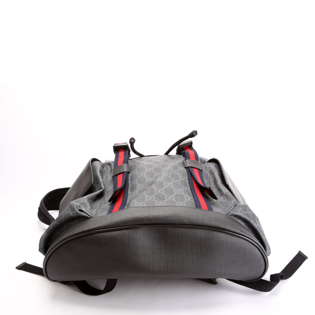 Gucci 495563 GG Supreme Backpack