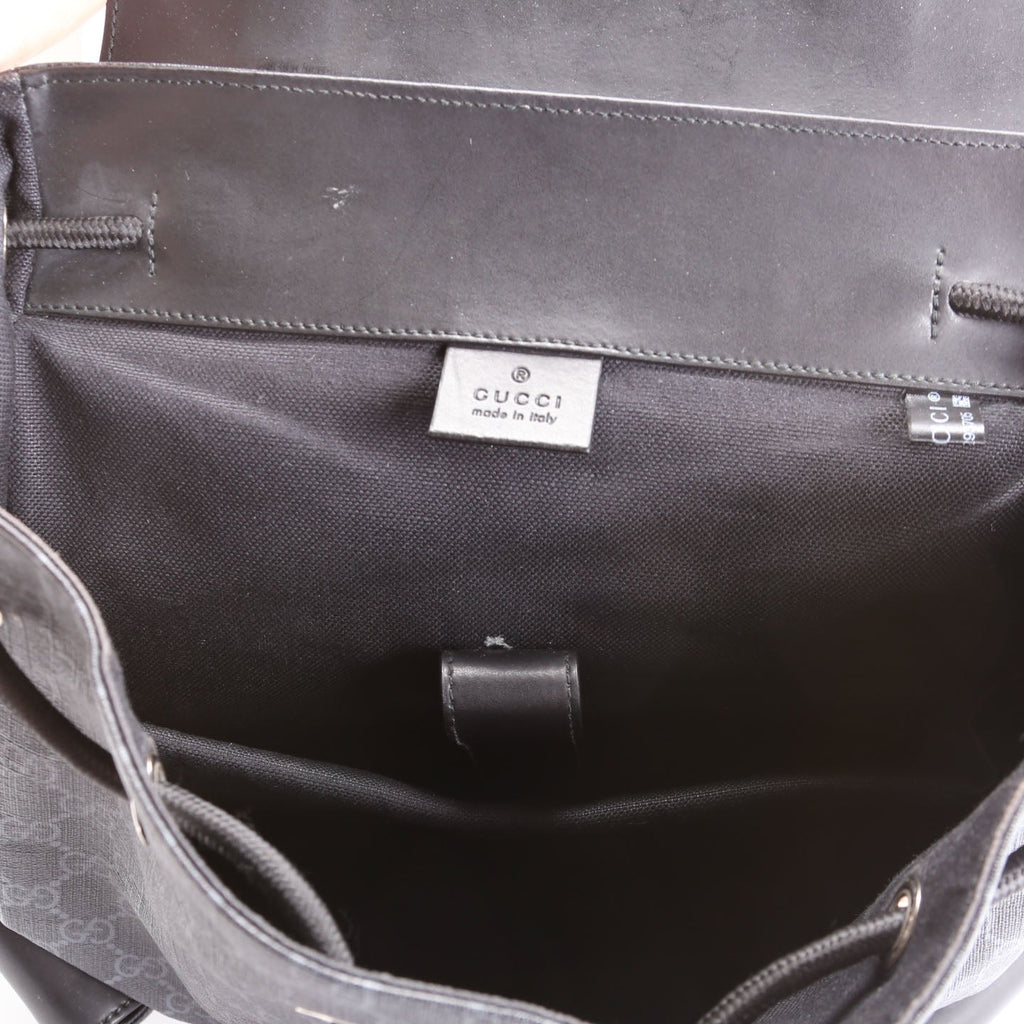 Gucci 495563 GG Supreme Backpack