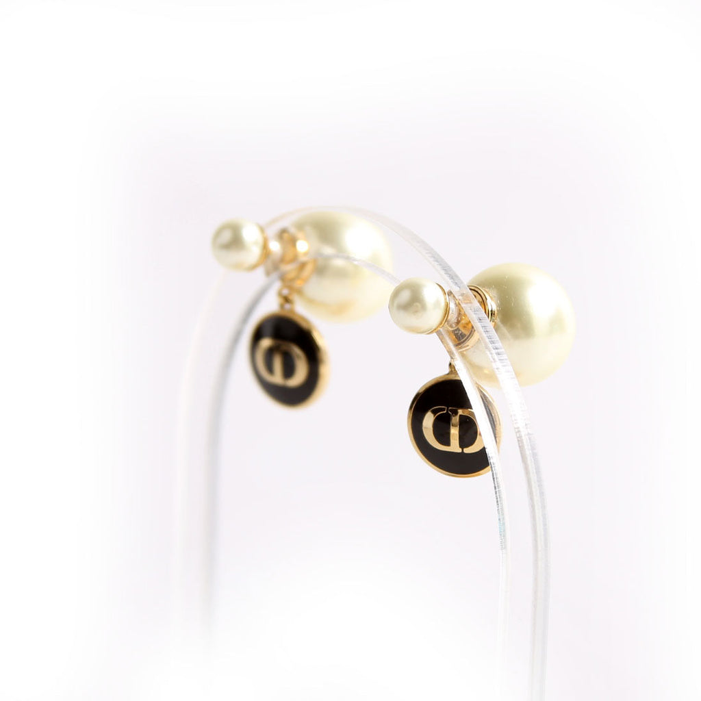 Tribales Resin Pearl CD Earrings Pearl/Black