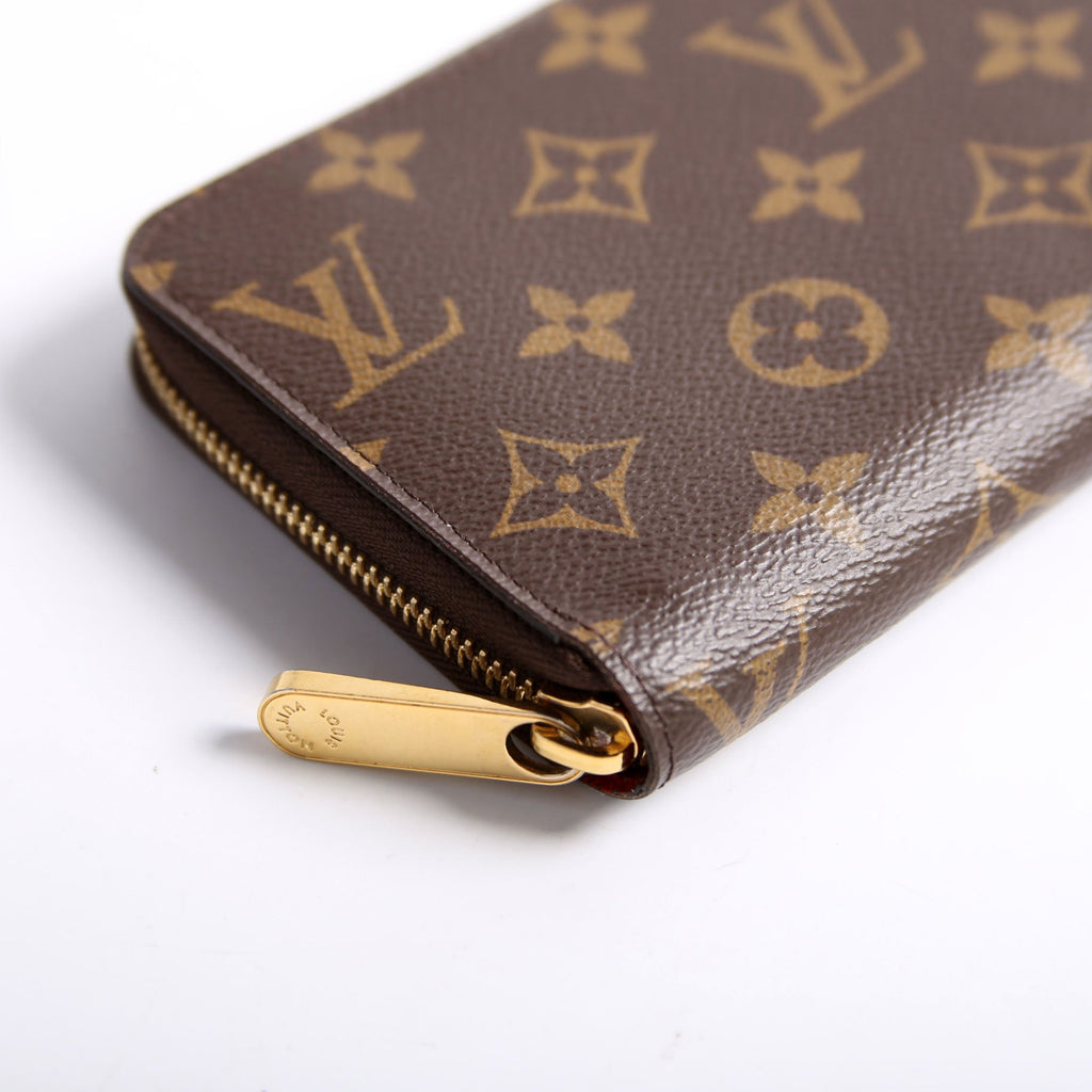 Zippy Wallet Monogram