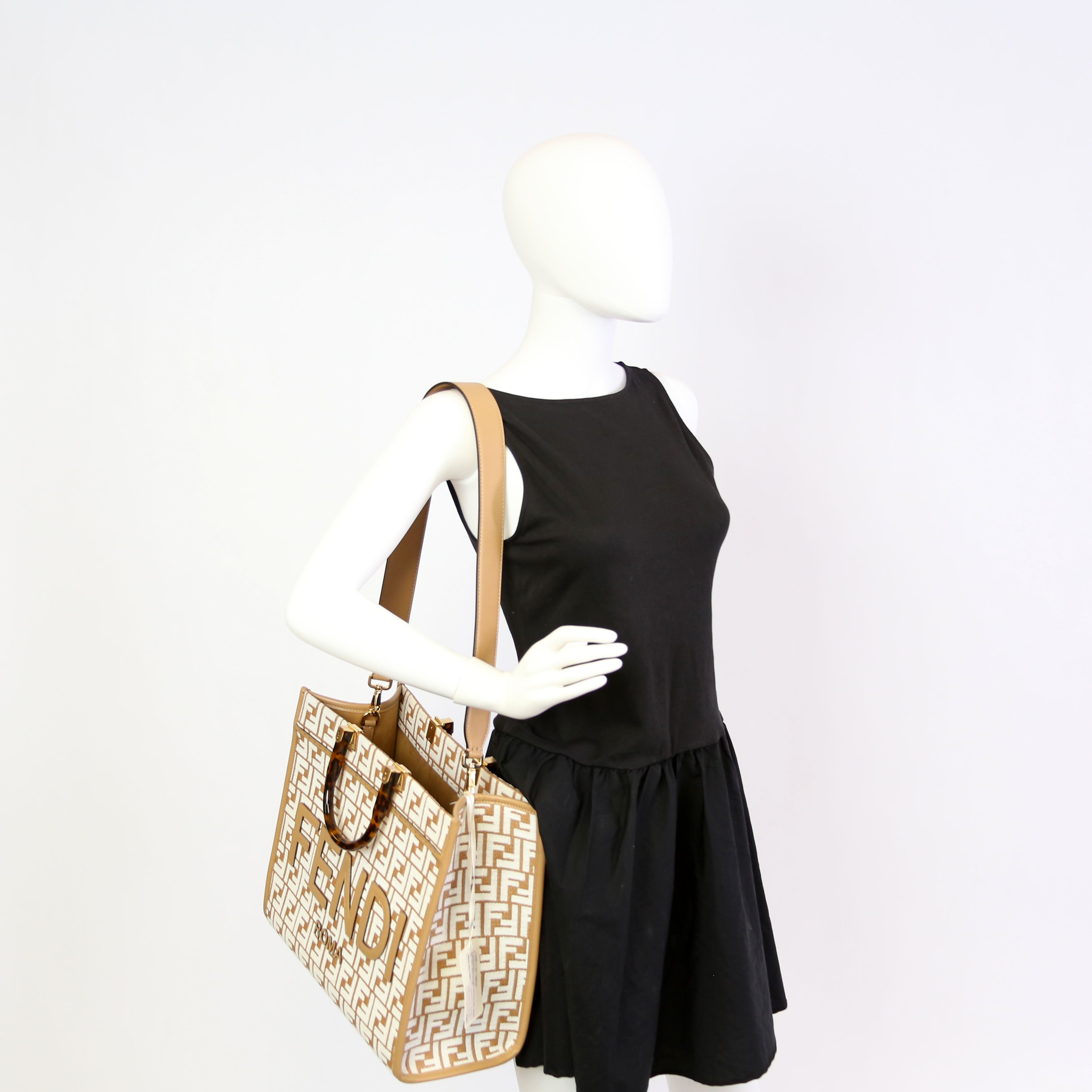 Fendi 8BH386 Sunshine Shopper Medium Raffia