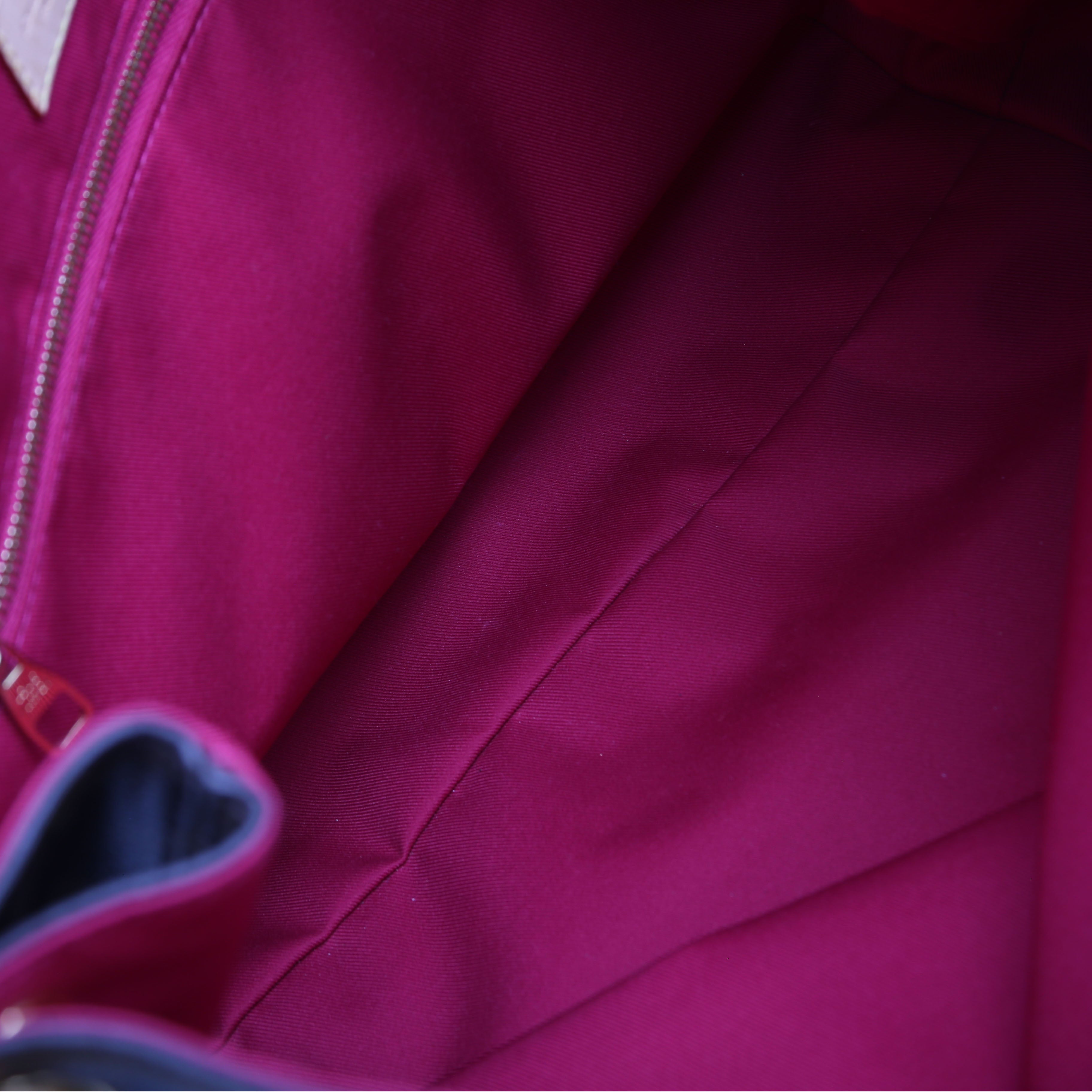 Graceful MM Monogram Berry