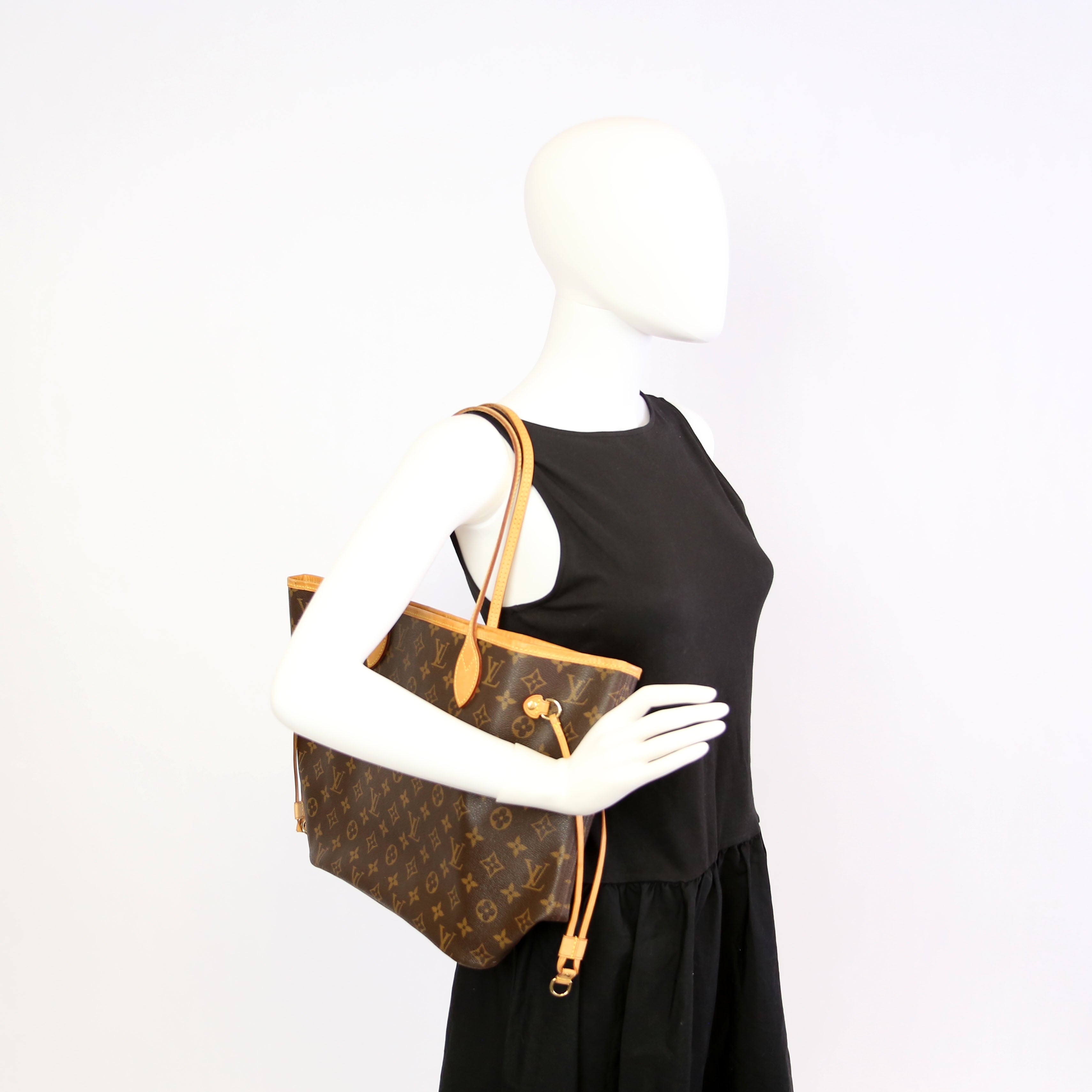 Neverfull MM Monogram