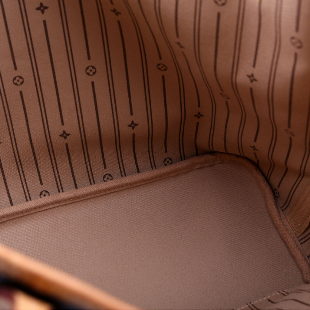 Neverfull MM Monogram